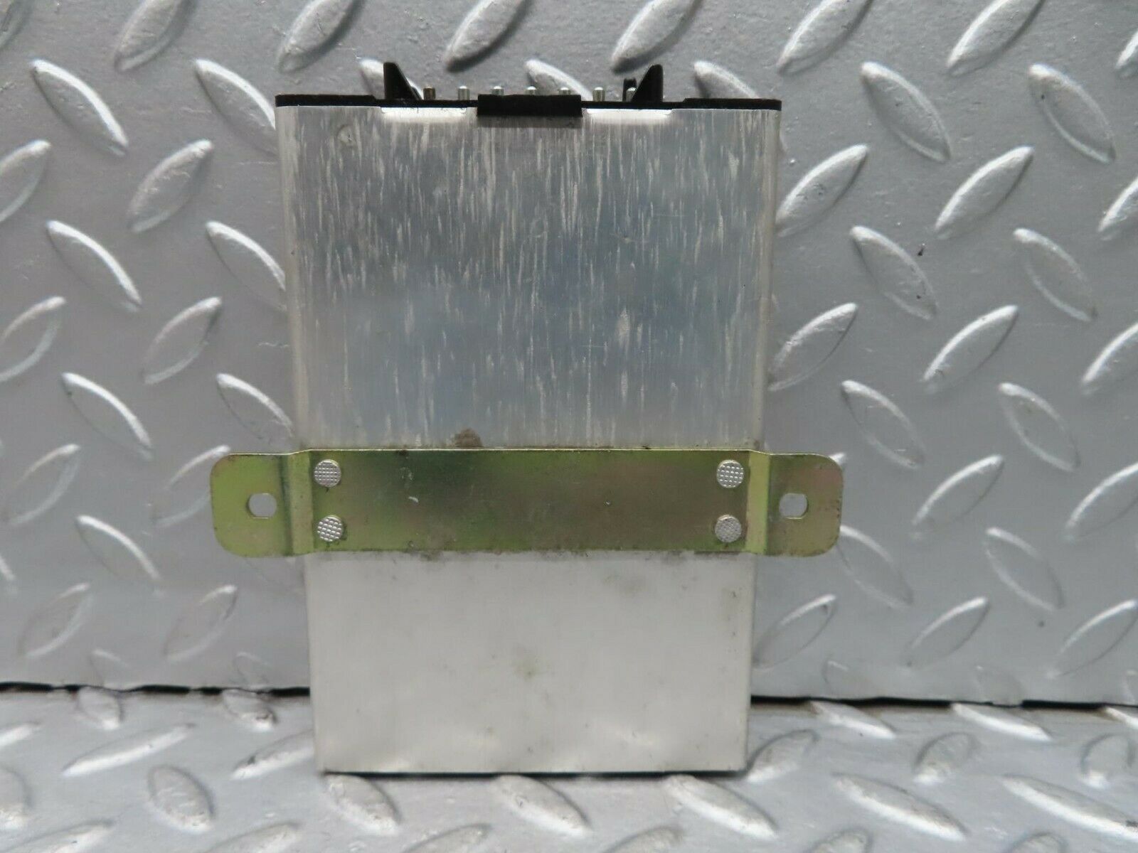 16710 Mercedes-Benz C107 380SLC Cruise Control Module Unit 0015457632