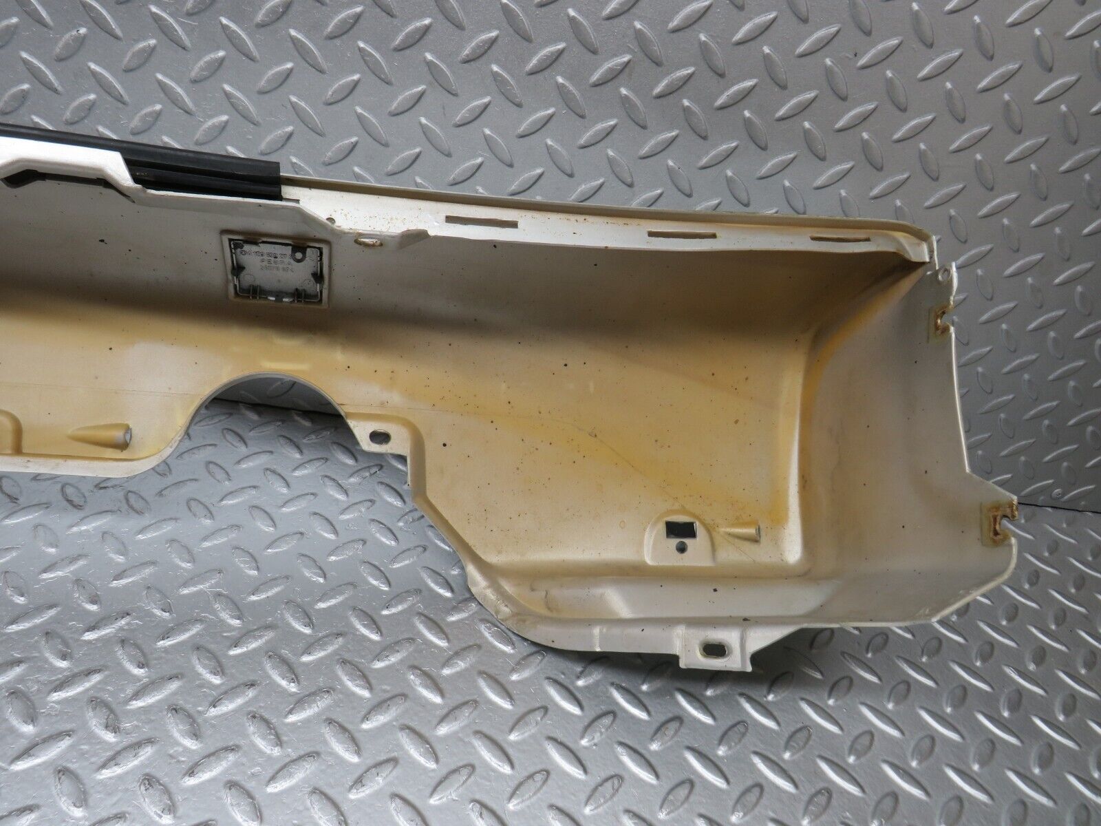 39541 Mercedes-Benz R129 320SL Coupe Side Skirt Left Side 1296902740