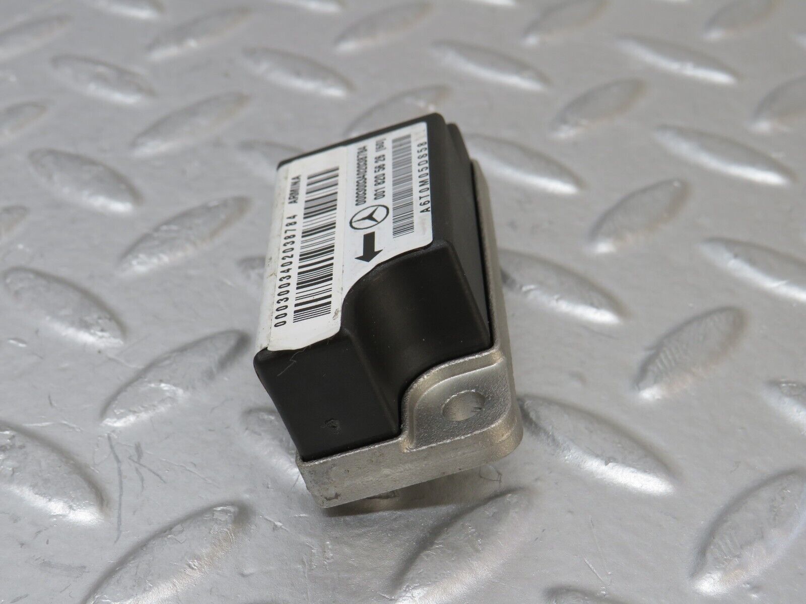 34880 Mercedes-Benz W210 320E Airbag Crash Sensor 0018205626