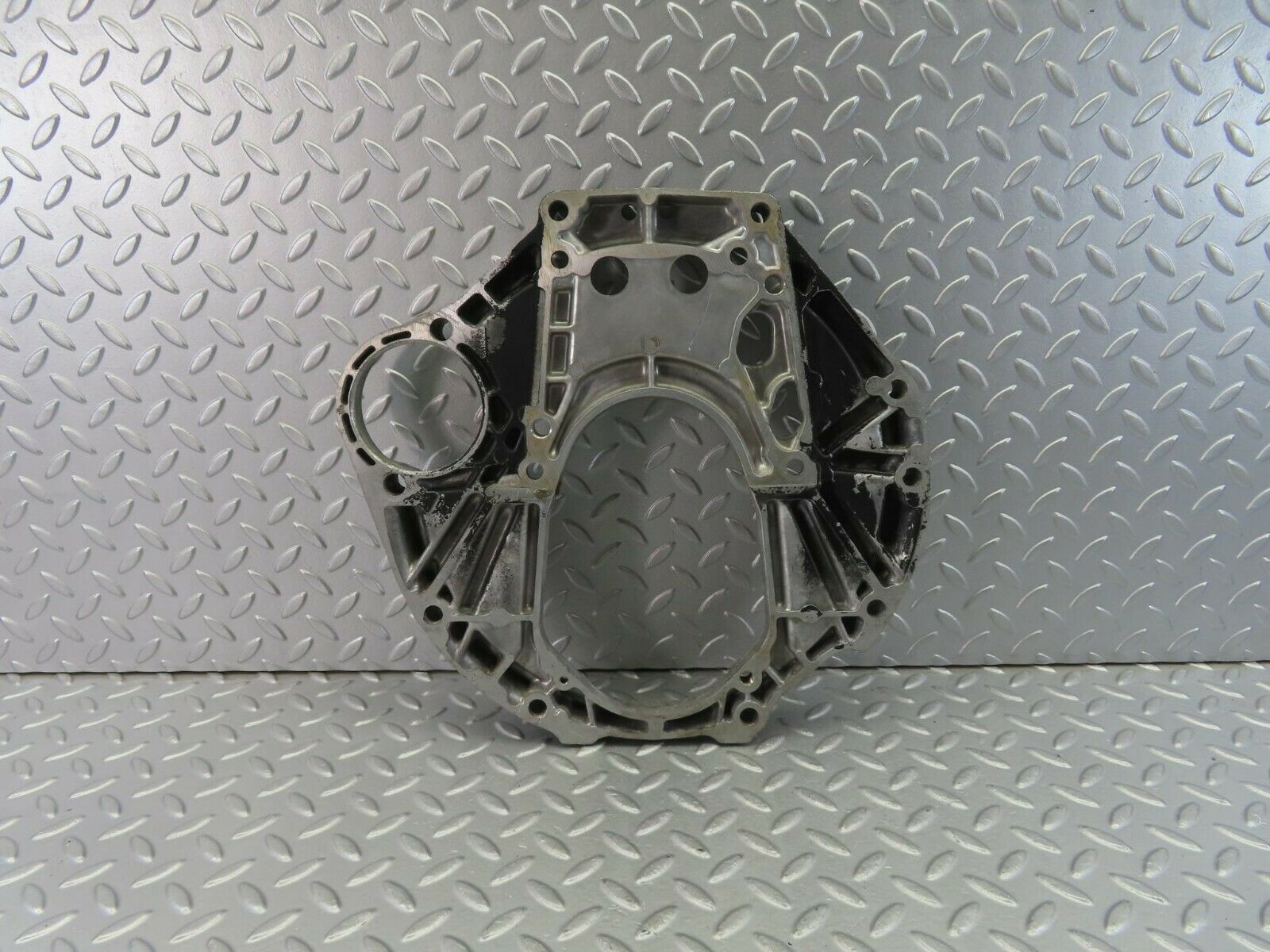 10157 Mercedes-Benz W115 Gearbox Flange 1150110245