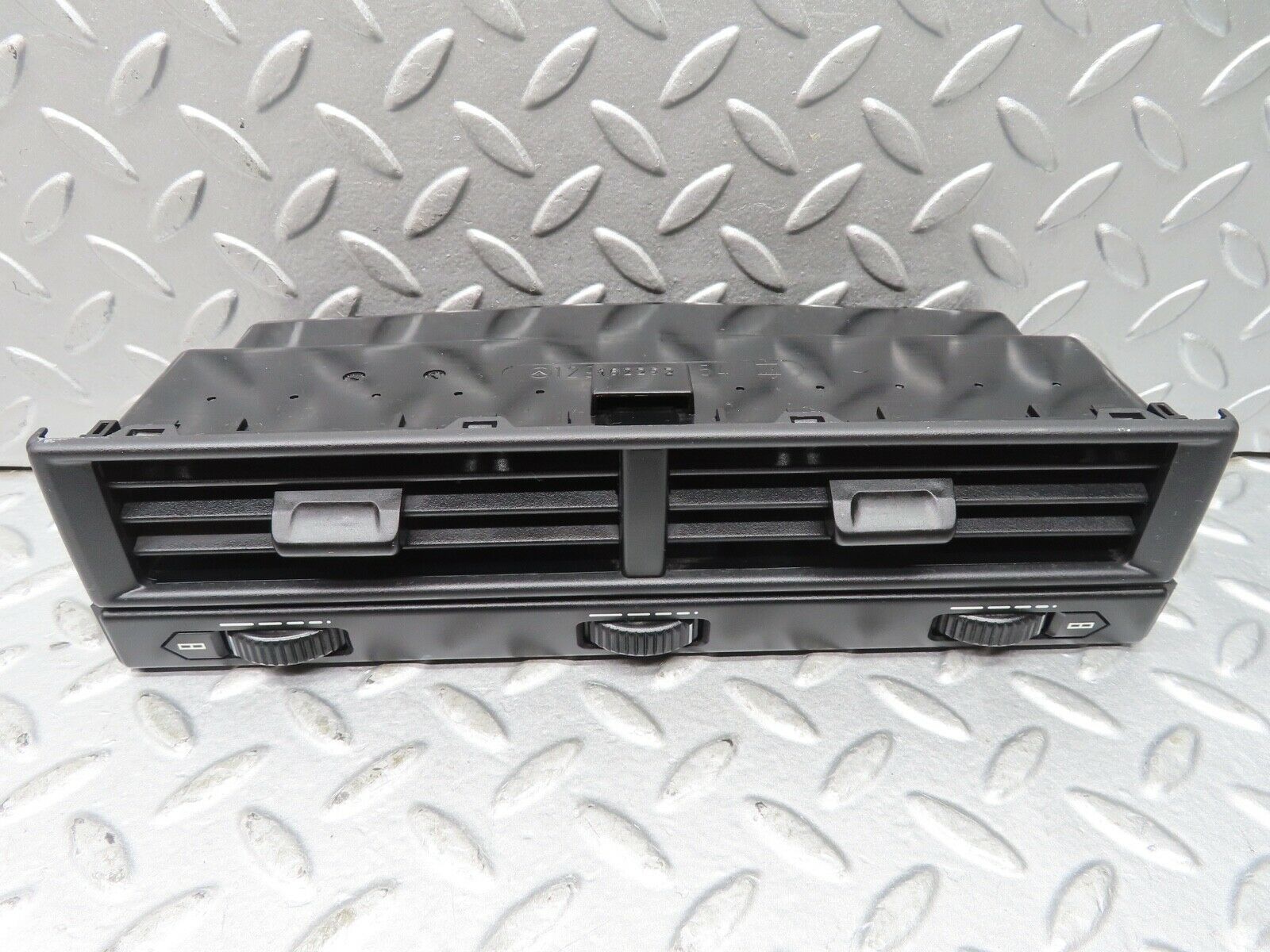 17121 Mercedes-Benz R129 300SL Coupe Dash Centre Air Vent 1298300054