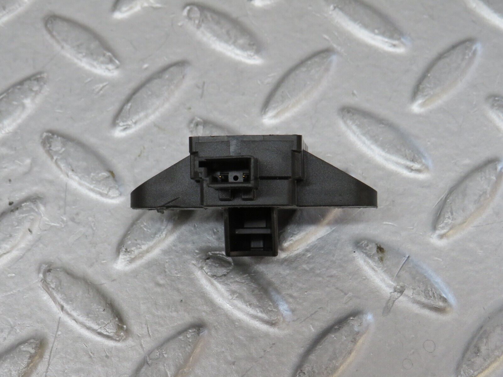 35127 Mercedes-Benz W221 Door Airbag Crash Sensor 0038201926