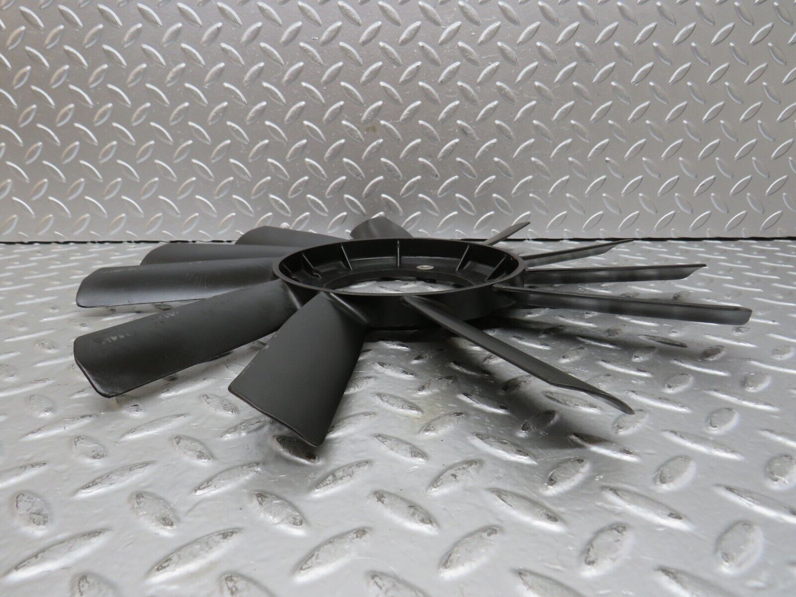 27377 Mercedes-Benz W123 280E Engine Cooling Fan 1102000123