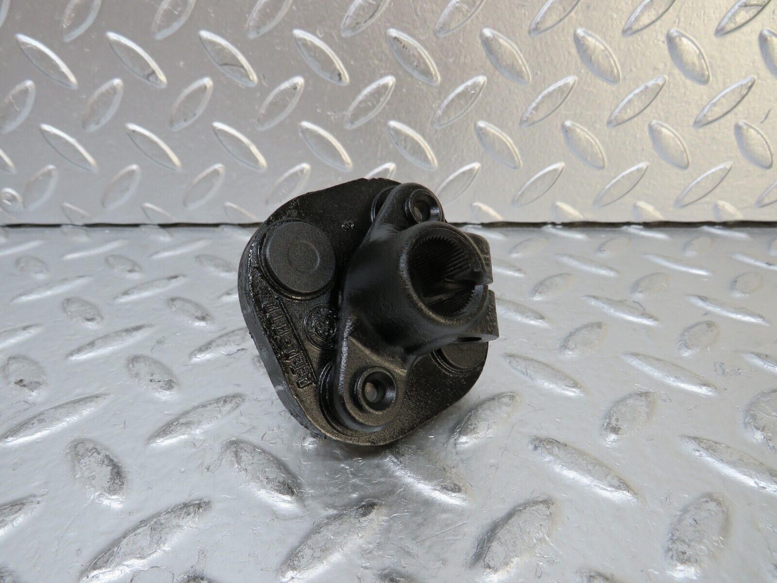 26889 Mercedes-Benz W123 240D Steering Column Lower Shaft Rod 1234620346