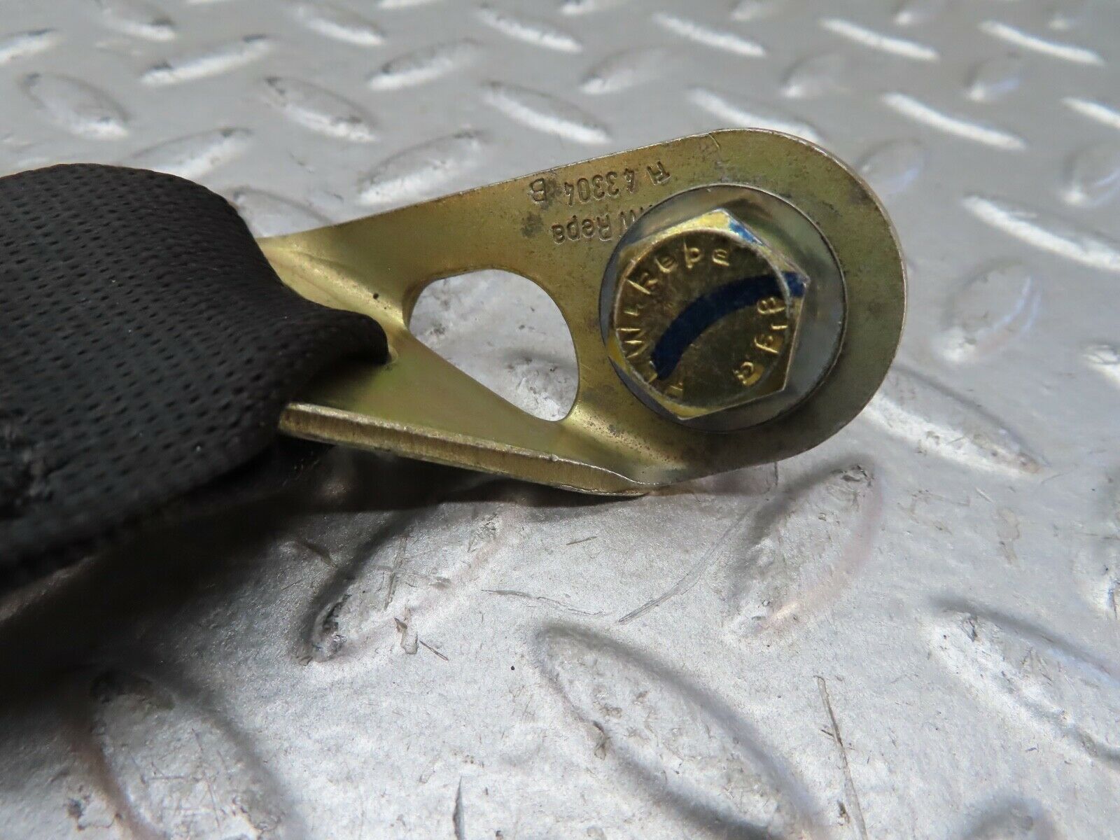 19662 Mercedes-Benz C140 CL420 Coupe Rear L Seat Belt With Buckle 1408601385