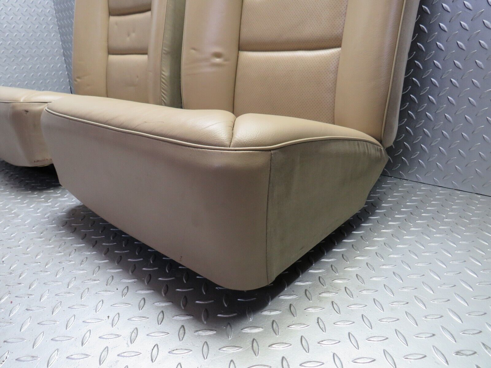 28991 Mercedes-Benz C124 320CE Coupe Rear Seat Leather Beige