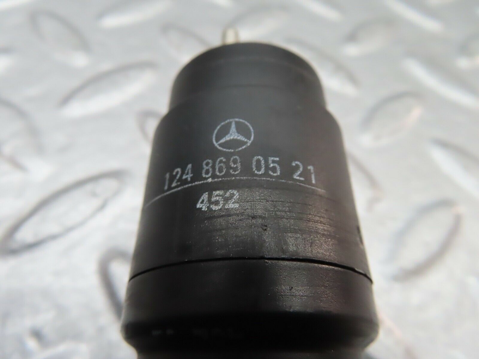 20047 Mercedes-Benz R129 300SL Coupe Windscreen Washer Pump 1248690521