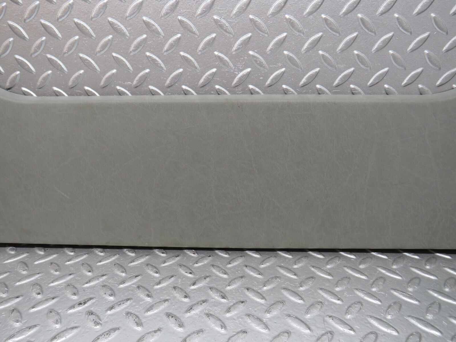 31278 Mercedes-Benz S124 220TE Headlining Roof Panel Rear Grey 1246902325