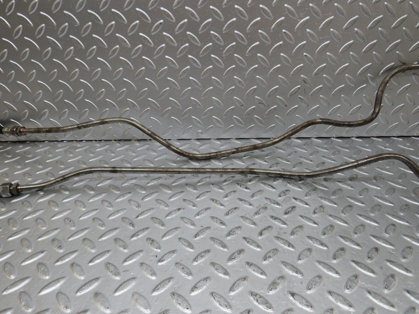 26309 Mercedes-Benz W116 450SE Power Steering Oil Pipe Hose Pair