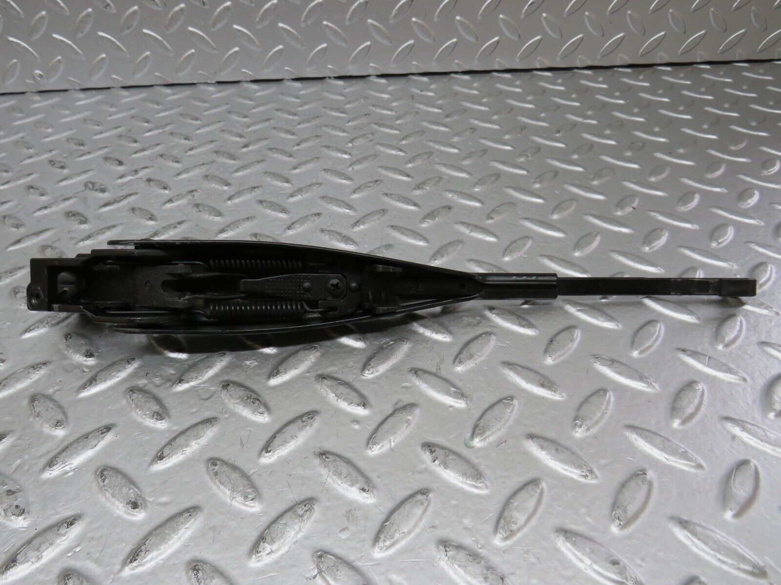 26607 Mercedes-Benz C124 220CE Coupe Wiper Arm