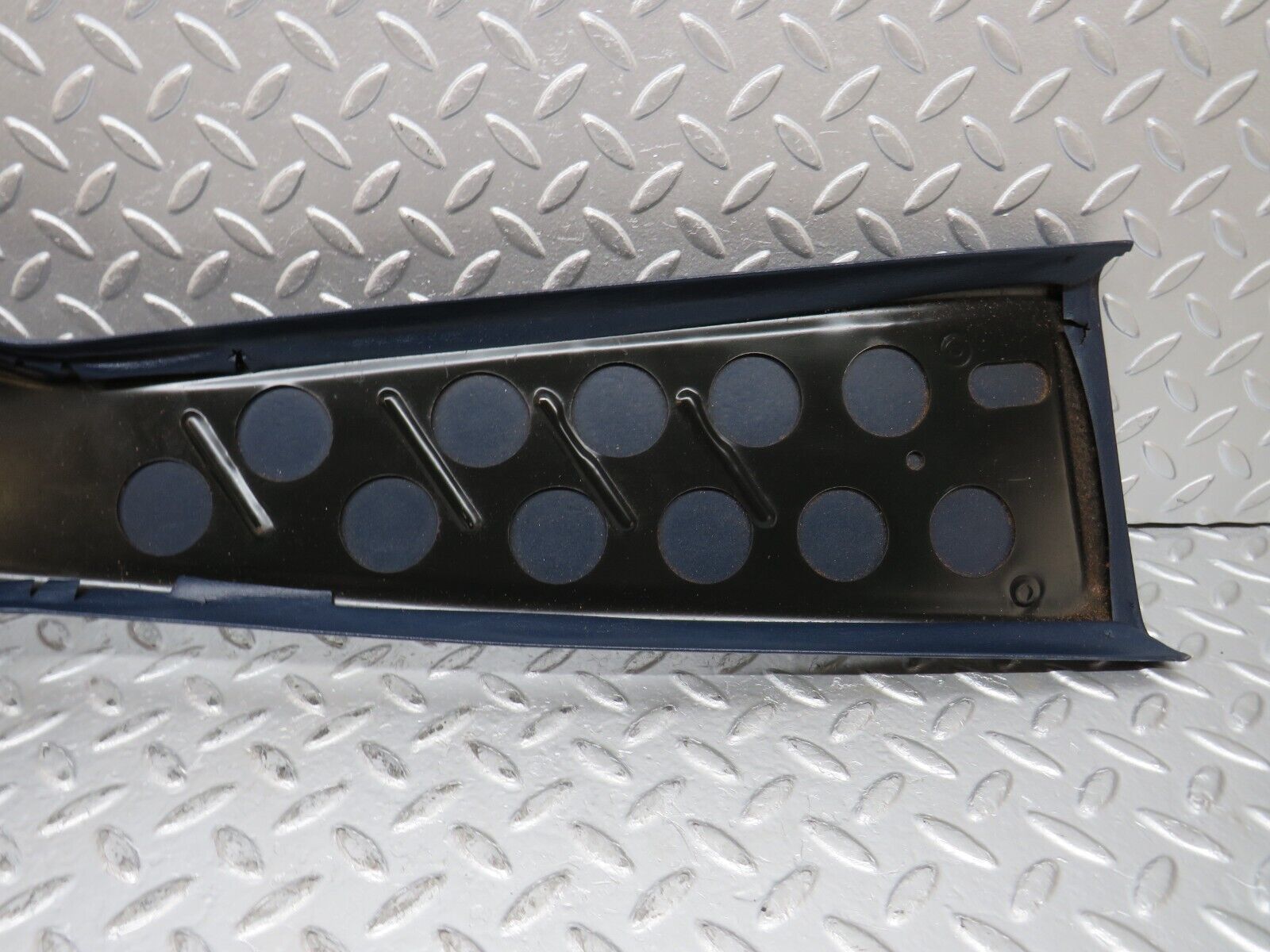 31928 Mercedes-Benz W123 230E B Pillar Cover Left Side