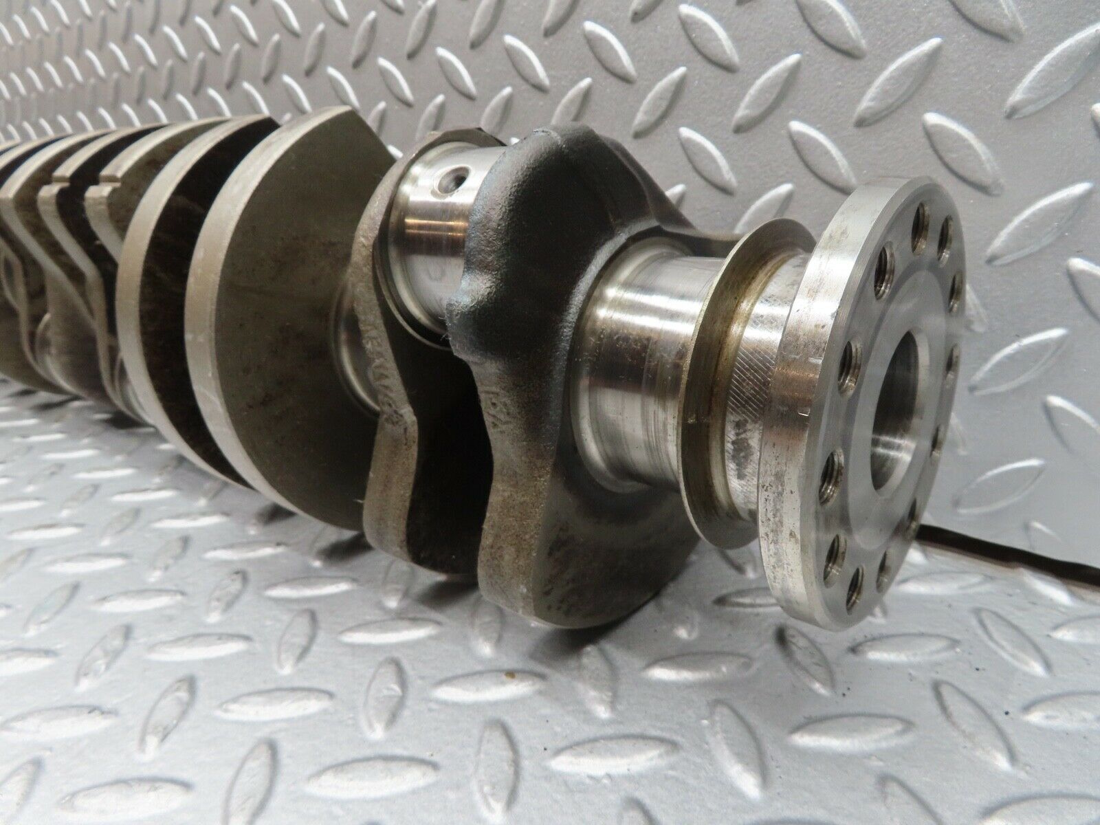 16995 Mercedes-Benz C123 280CE Coupe Crankshaft 1100310701