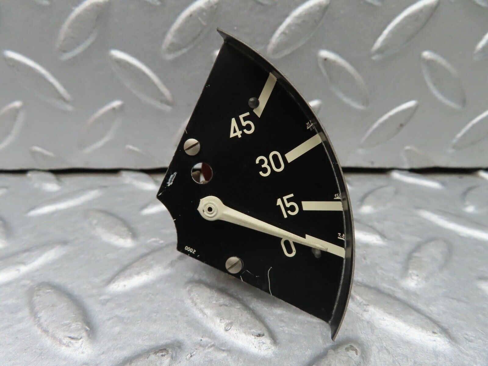 18349 Mercedes-Benz W115 Oil Pressure Gauge