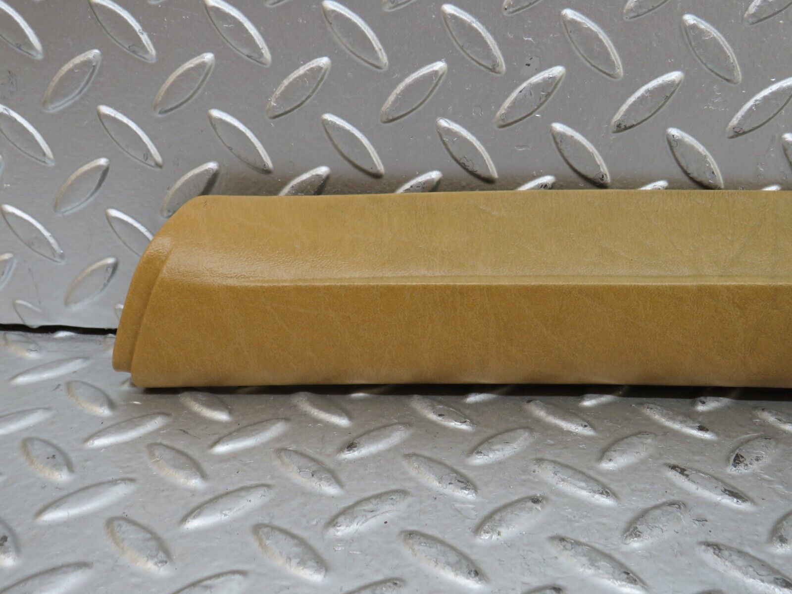 28565 Mercedes-Benz W123 230E A Pillar Cover Panel Left Side Palomino