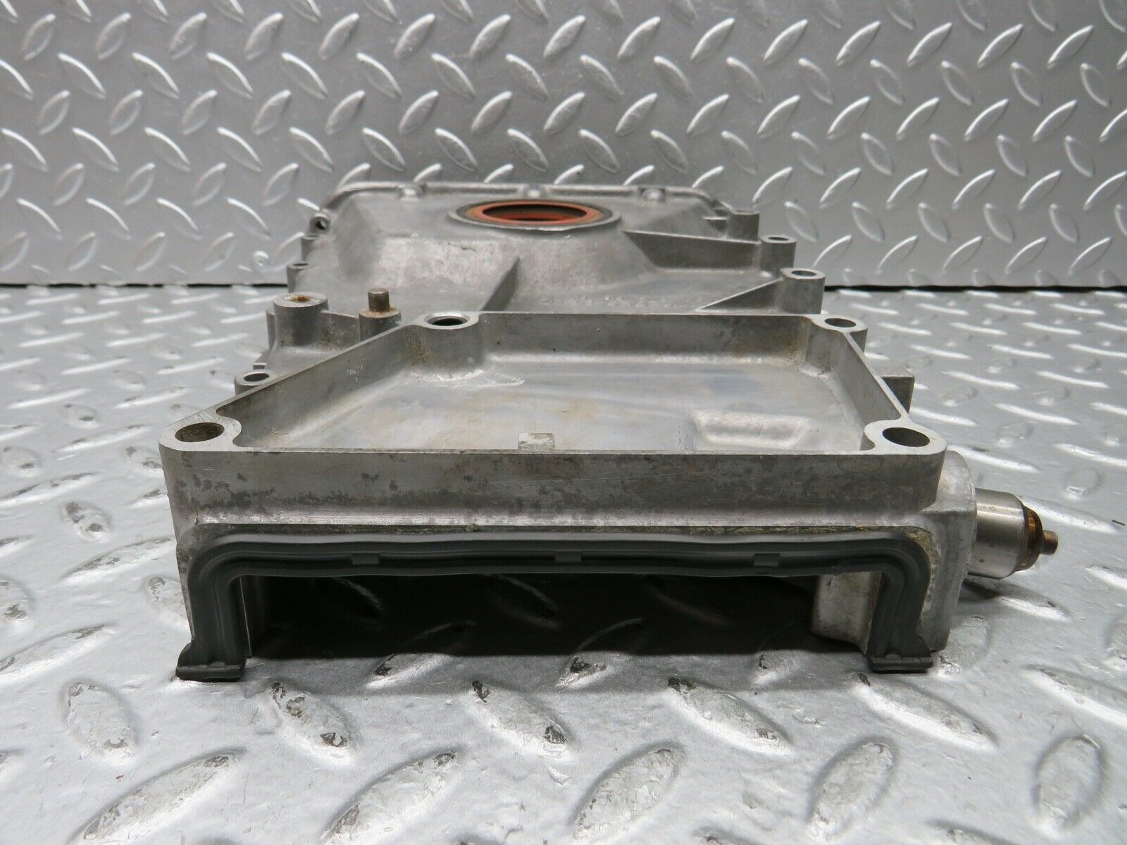 21736 Mercedes-Benz W126 300SE Timing Chain Cover 1030150301