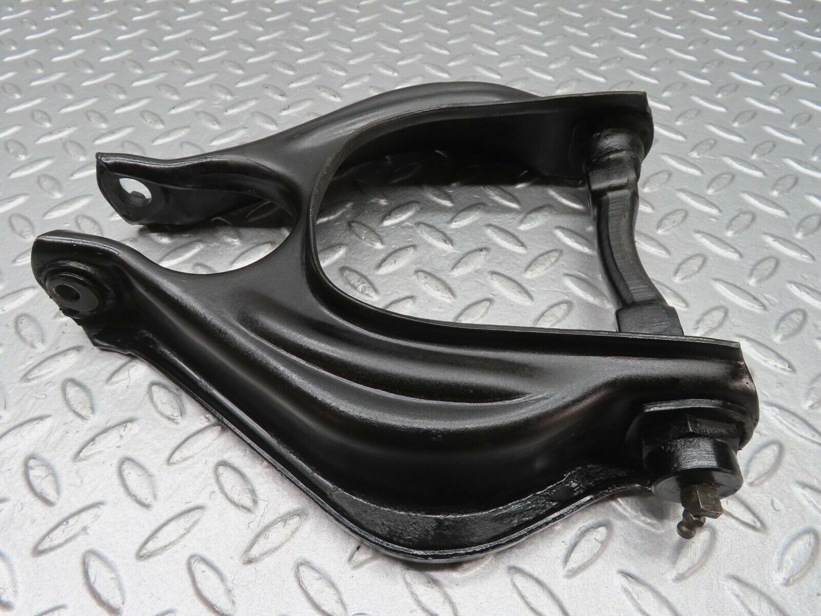 12967 Mercedes-Benz W111 220SE Front Left Upper Control Arm