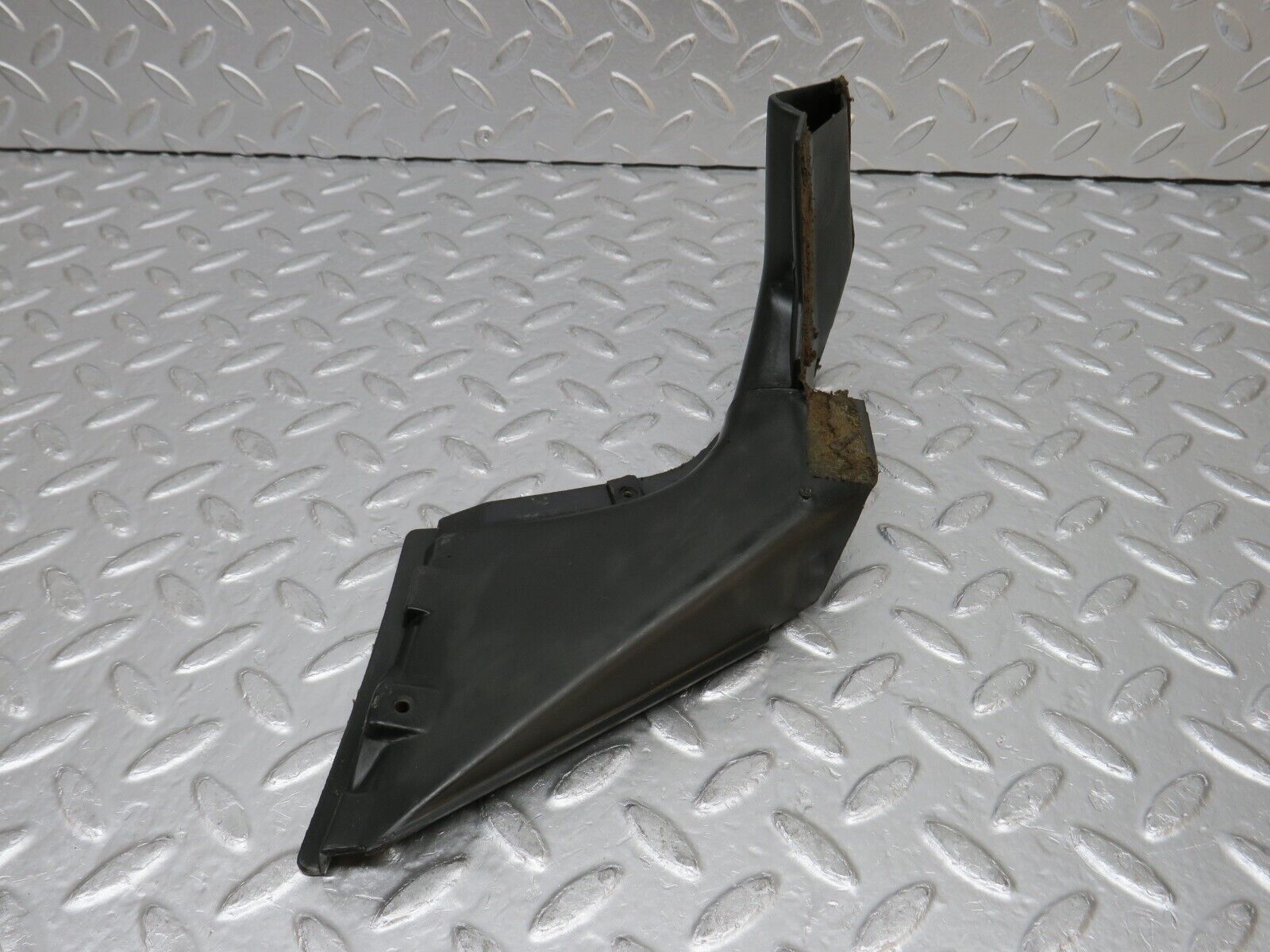 0595 Mercedes-Benz W123 230E Water Drain Left Side  1238300328