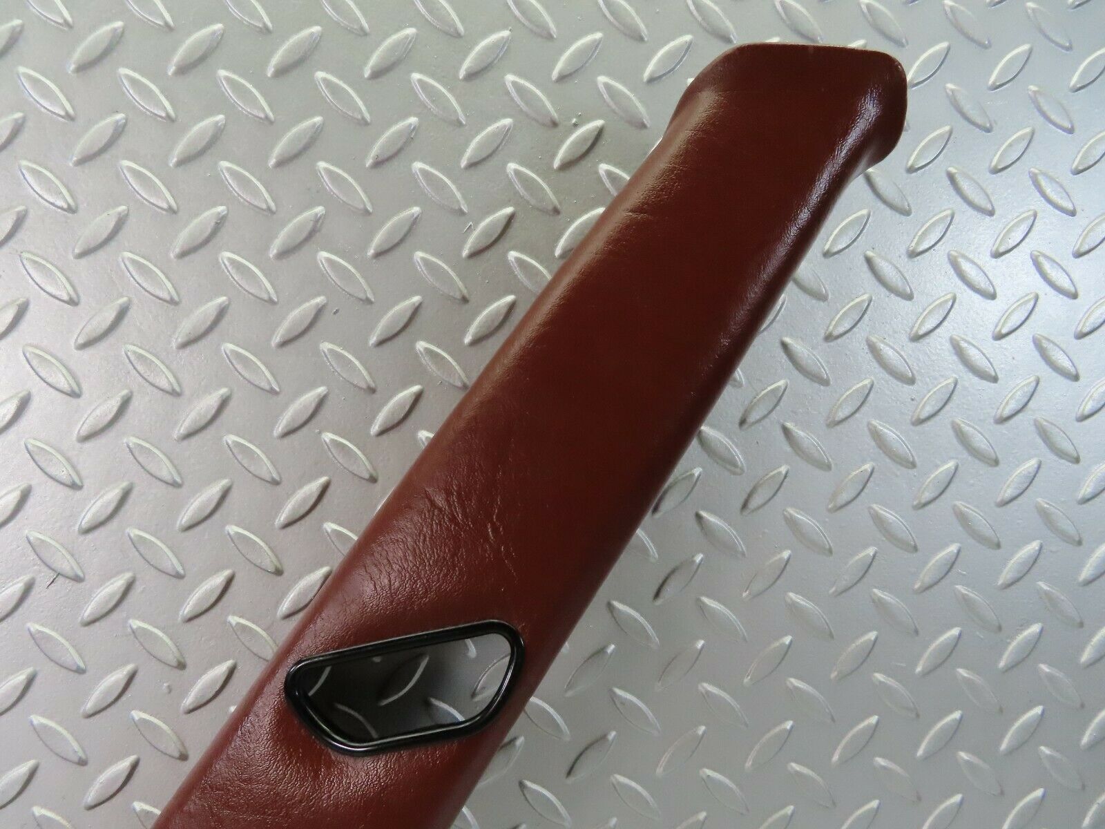 7495 Mercedes-Benz S123 230TE Wagon C Pillar Cover Trim Left