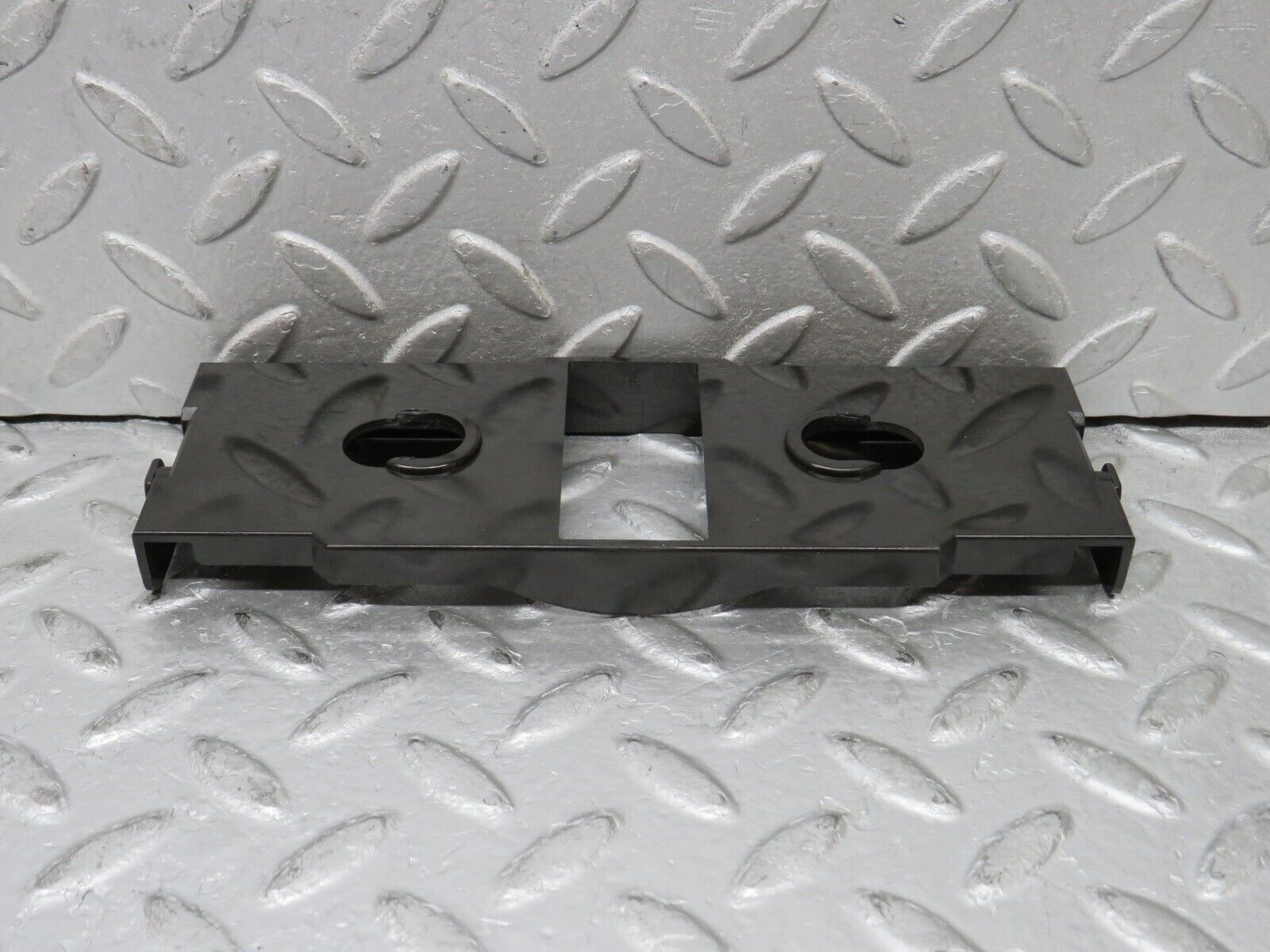 37923 Mercedes-Benz A124 320E Cabriolet Heater Control Switch Holder 1248330314