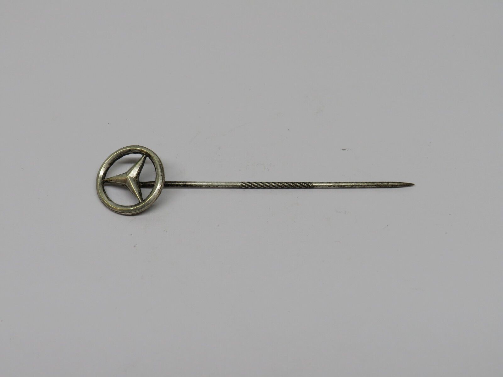 37510 Mercedes-Benz Vintage Lapel Pin Badge