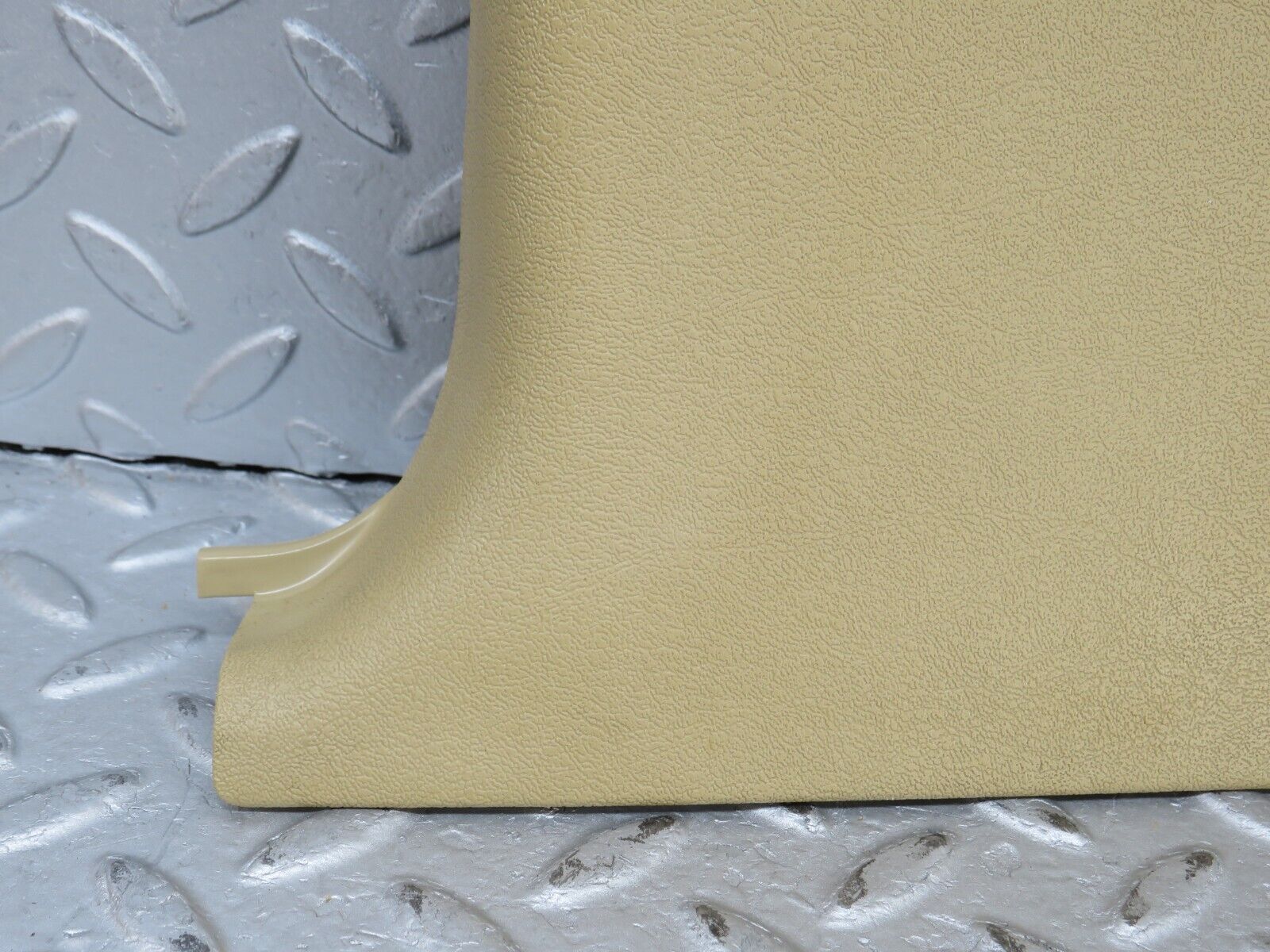 36483 Mercedes-Benz W201 190E 2.0L Kick Panel Left Side Beige 2016880506