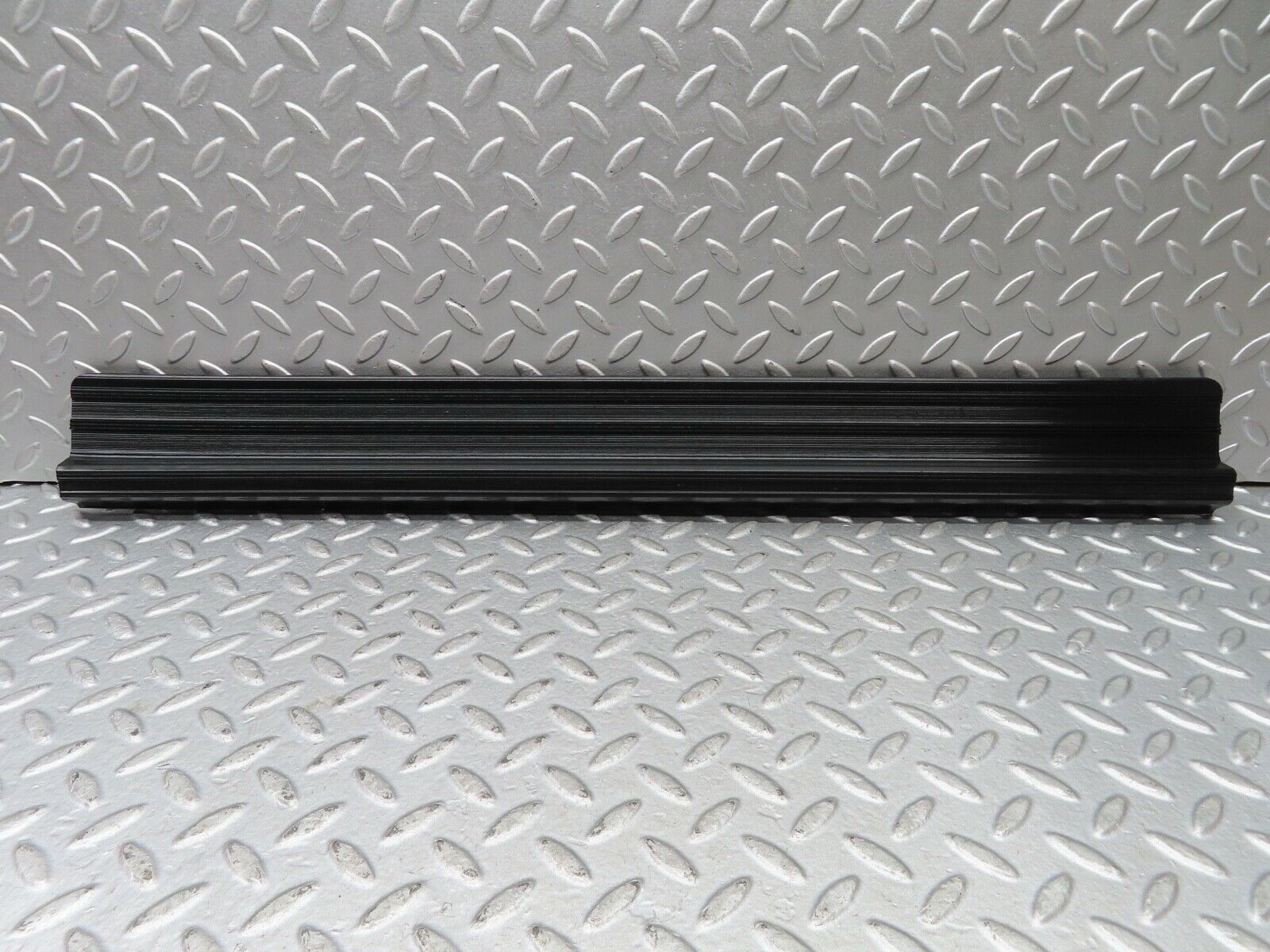 19060 Mercedes-Benz W123 300D Front Left Door Sill Trim Black