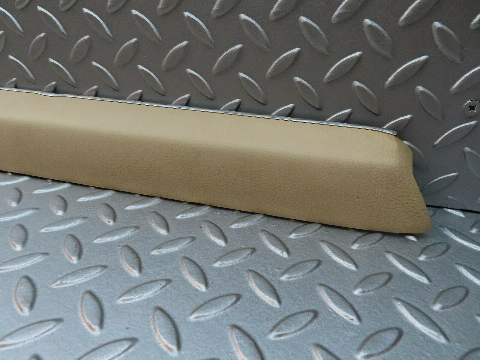 4587 Mercedes-Benz W114 280CE Coupe Door Panel Top Trim Left Beige