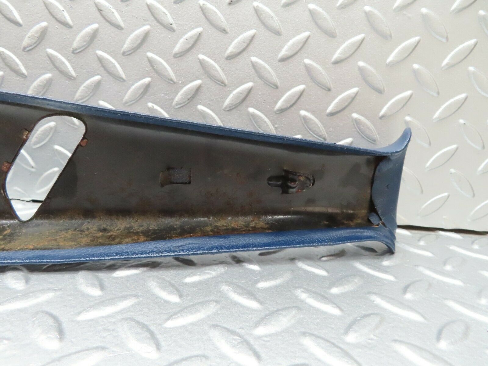 17904 Mercedes-Benz W123 200 B Pillar Cover Left Side Blue