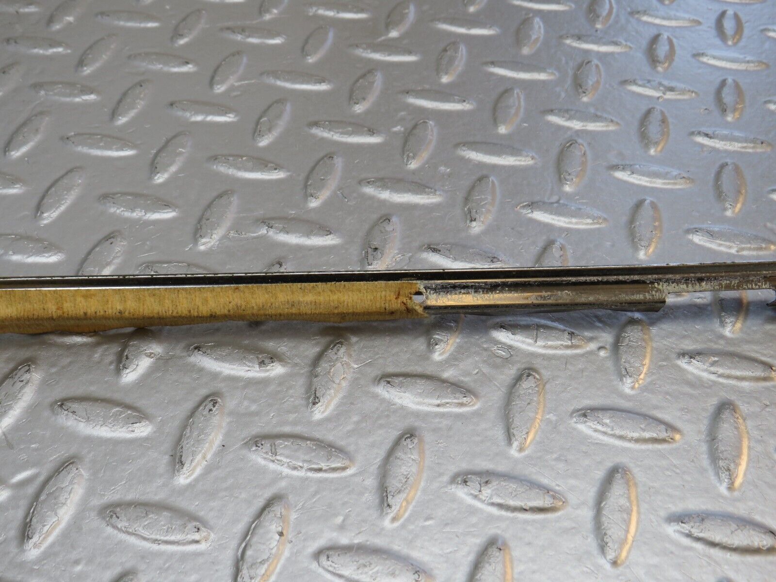 40487 Mercedes-Benz W110 230 Dashboard Chrome Trim