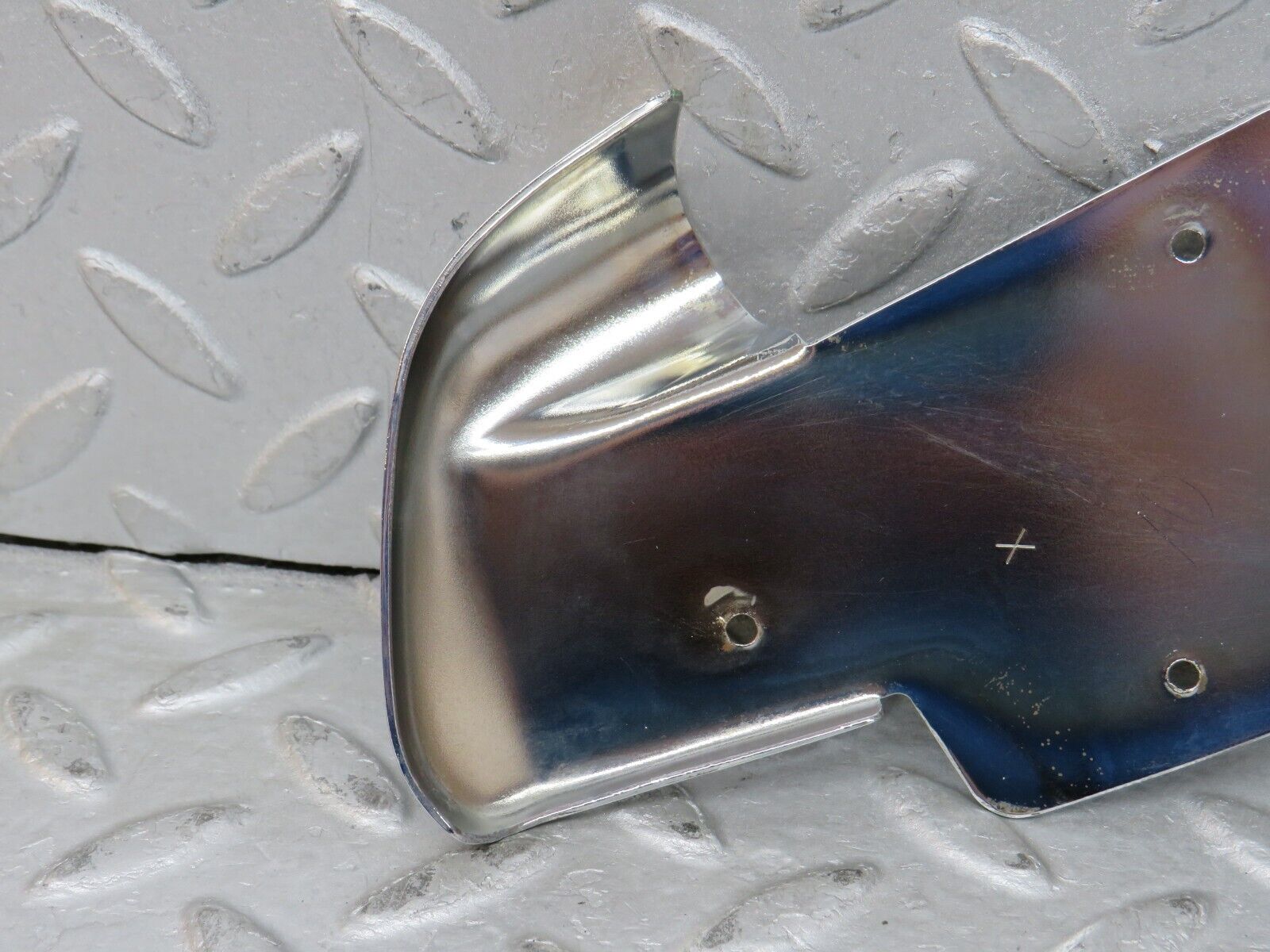 37764 Mercedes-Benz A124 320E Cabriolet B Pillar Chrome Cover Plate Left Side