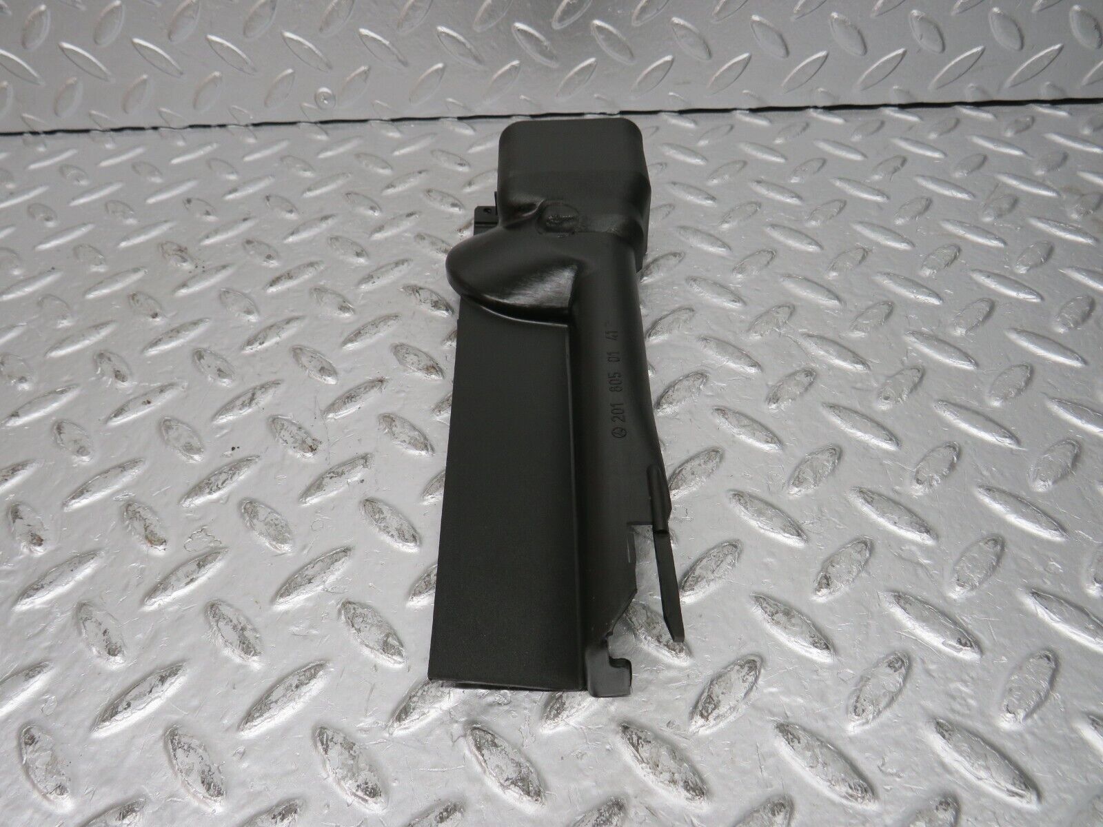 31861 Mercedes-Benz W201 190LE 1.8L Boot Lid Lock Cover 2018050141