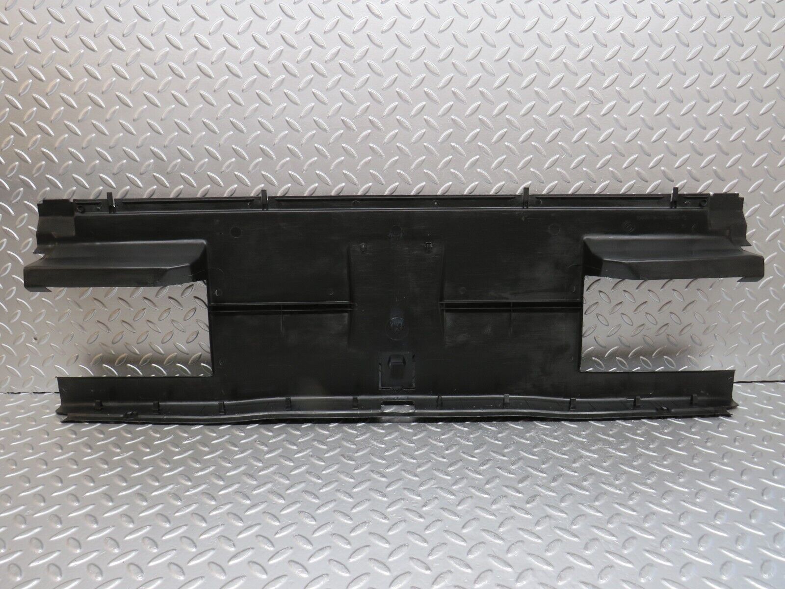 30648 Mercedes-Benz W201 190E 2.0L Boot Rear Plastic Cover 2016940425