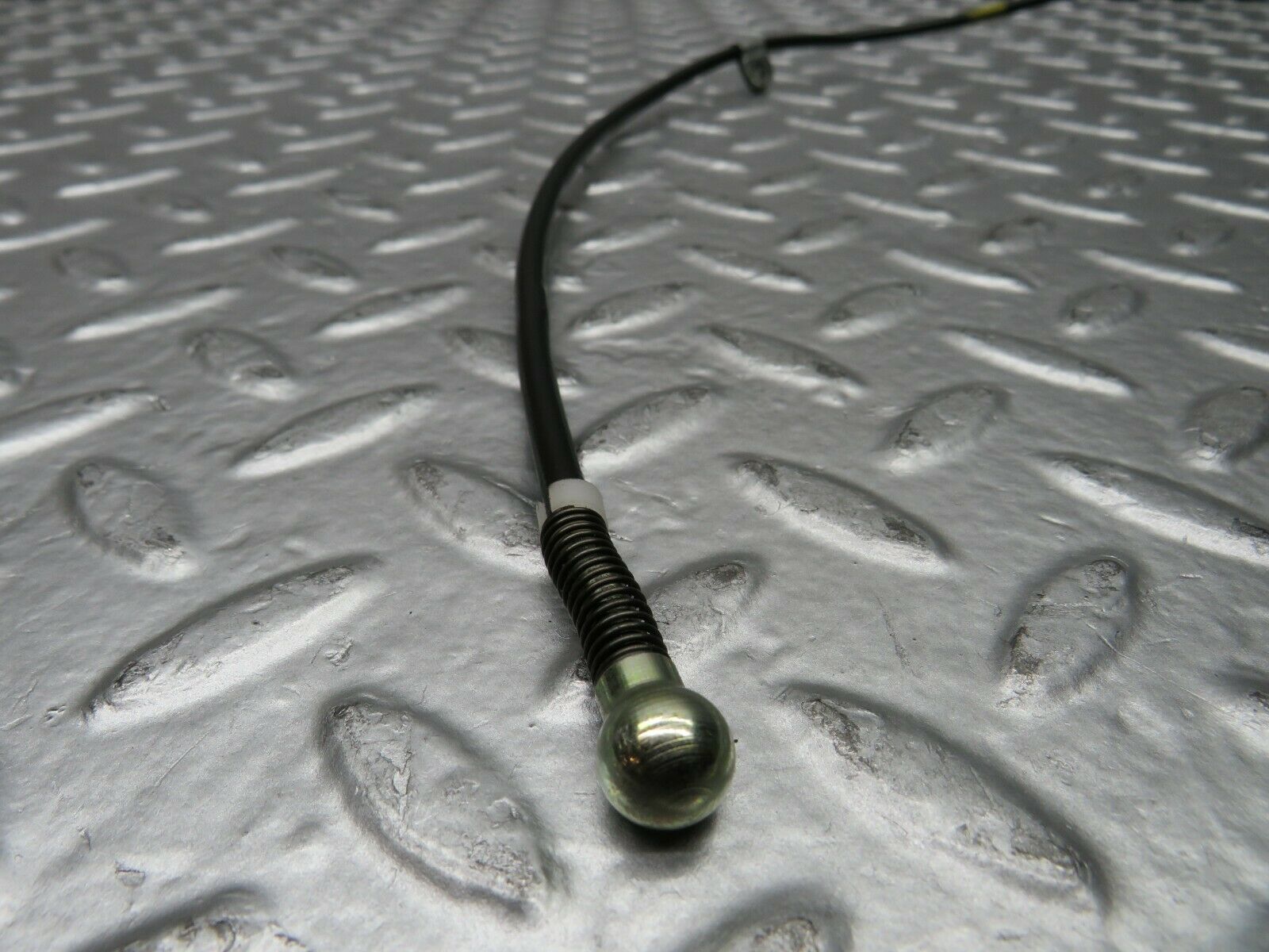 22471 Mercedes-Benz C124 E220 Coupe Gearbox Cable 1242670364