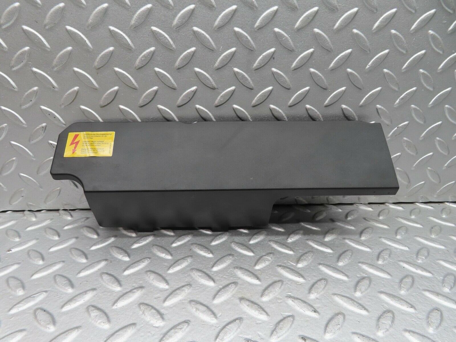 14950 Mercedes-Benz W140 S320 Ignition Lead Cover 1041590425