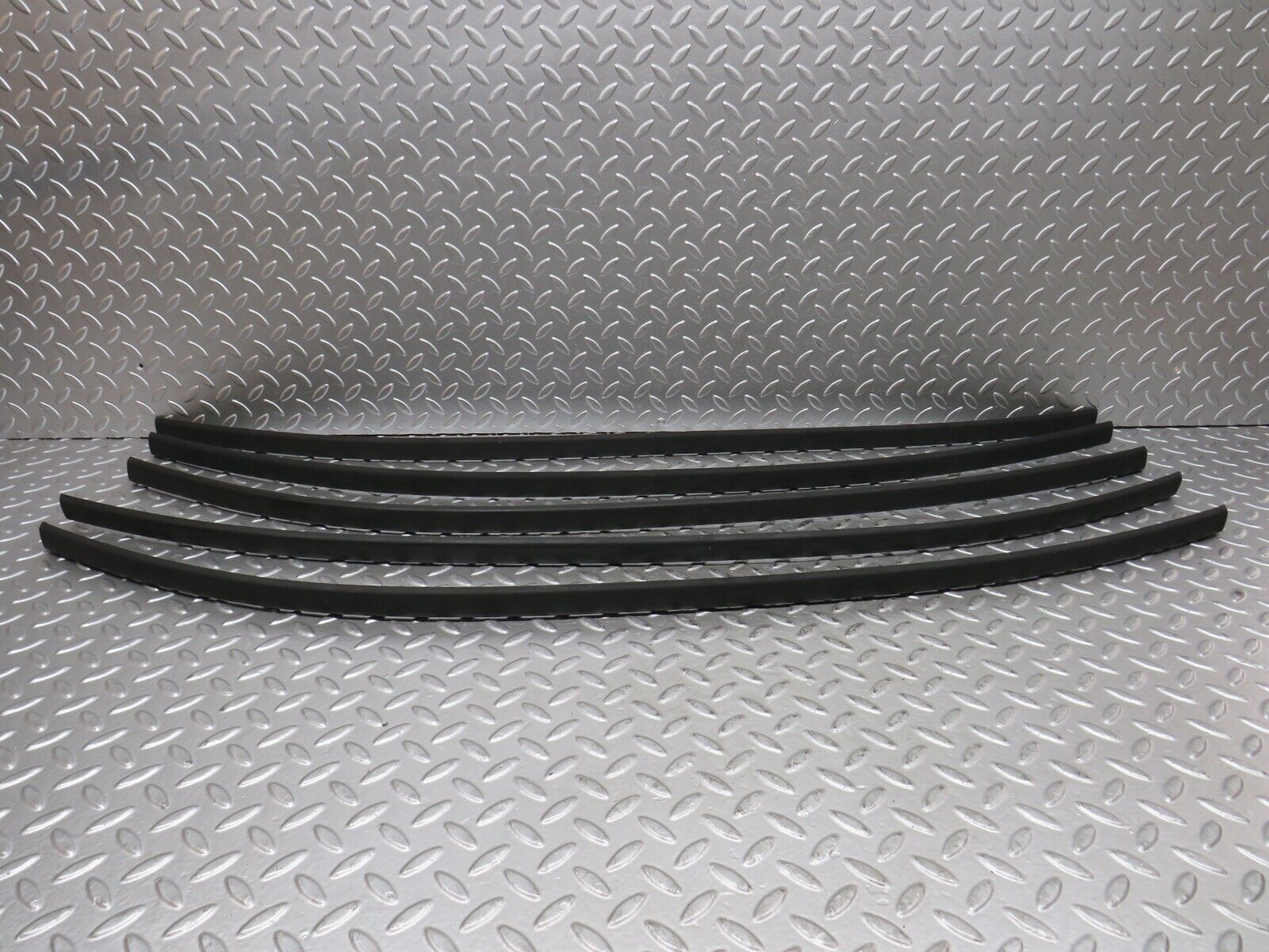 27842 Mercedes-Benz S124 300TE Wagon Roof Cladding Set