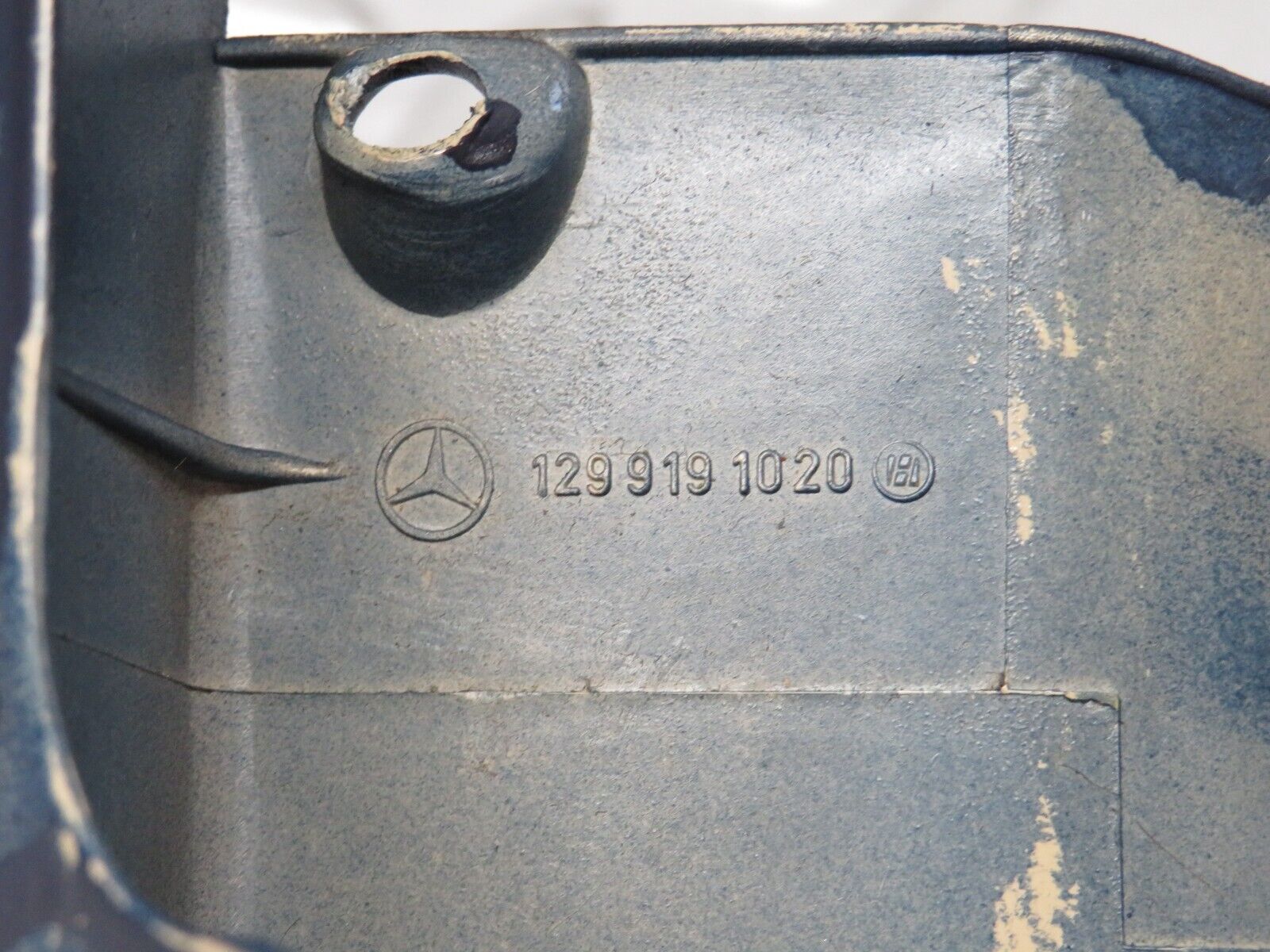 36840 Mercedes-Benz R129 300SL-24 Front Left Seat Release Trim 2x Blue 1299190920 1299191020