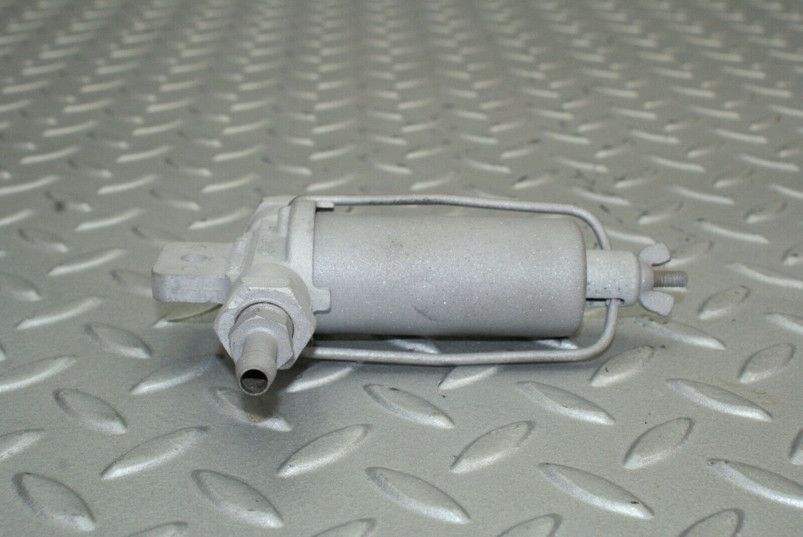 2587 Mercedes-Benz W105 219 PONTON Fuel Filter 0004778301