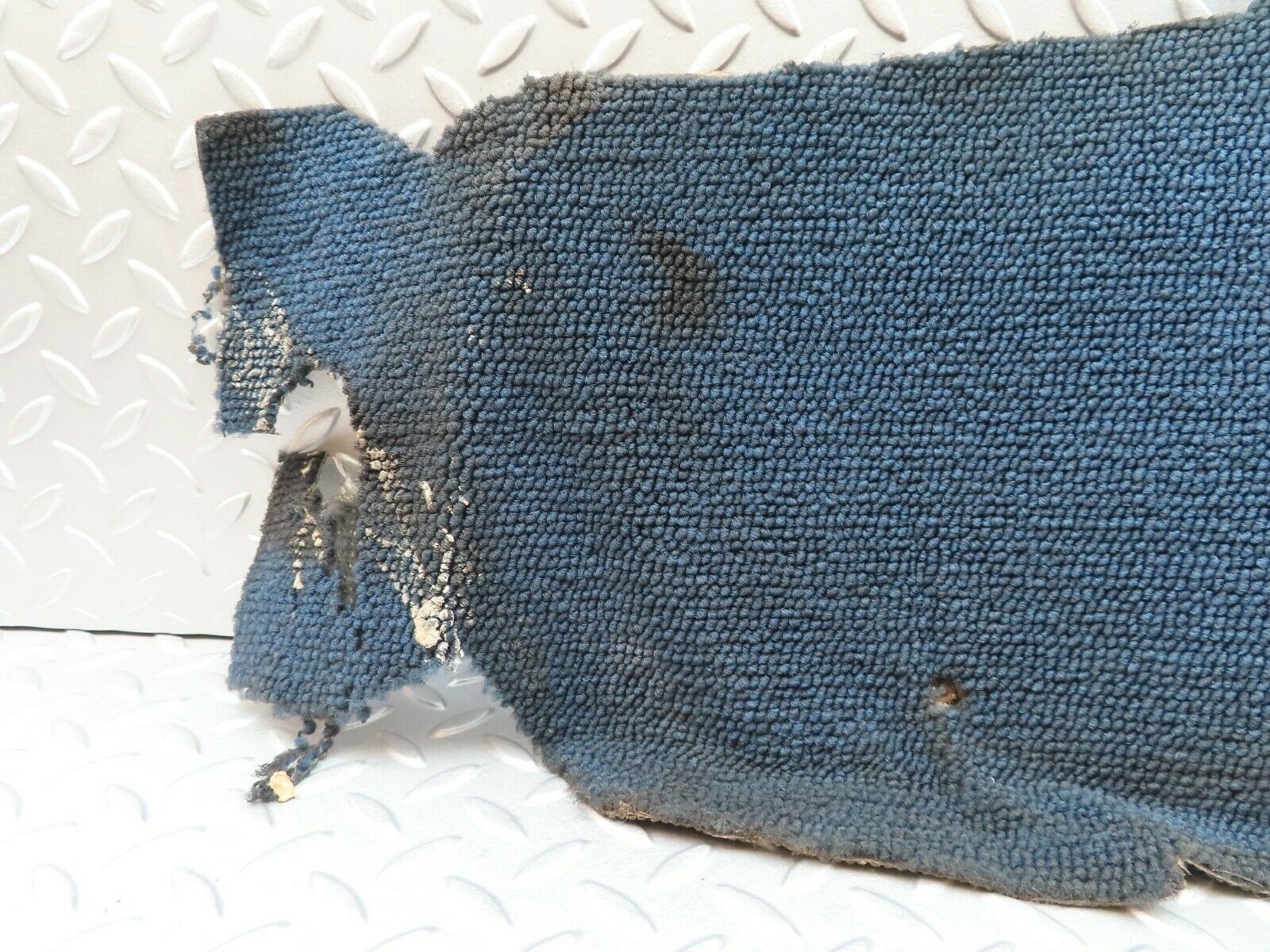 4569 Mercedes-Benz W123 230E Centre Console Carpet Black Left Side