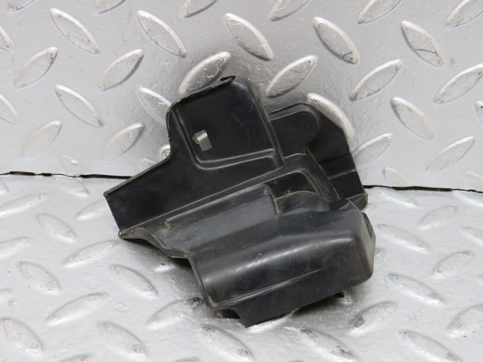 27925 Mercedes-Benz W123 280E Front Left Door Lock Mechanism Cover 1237230108