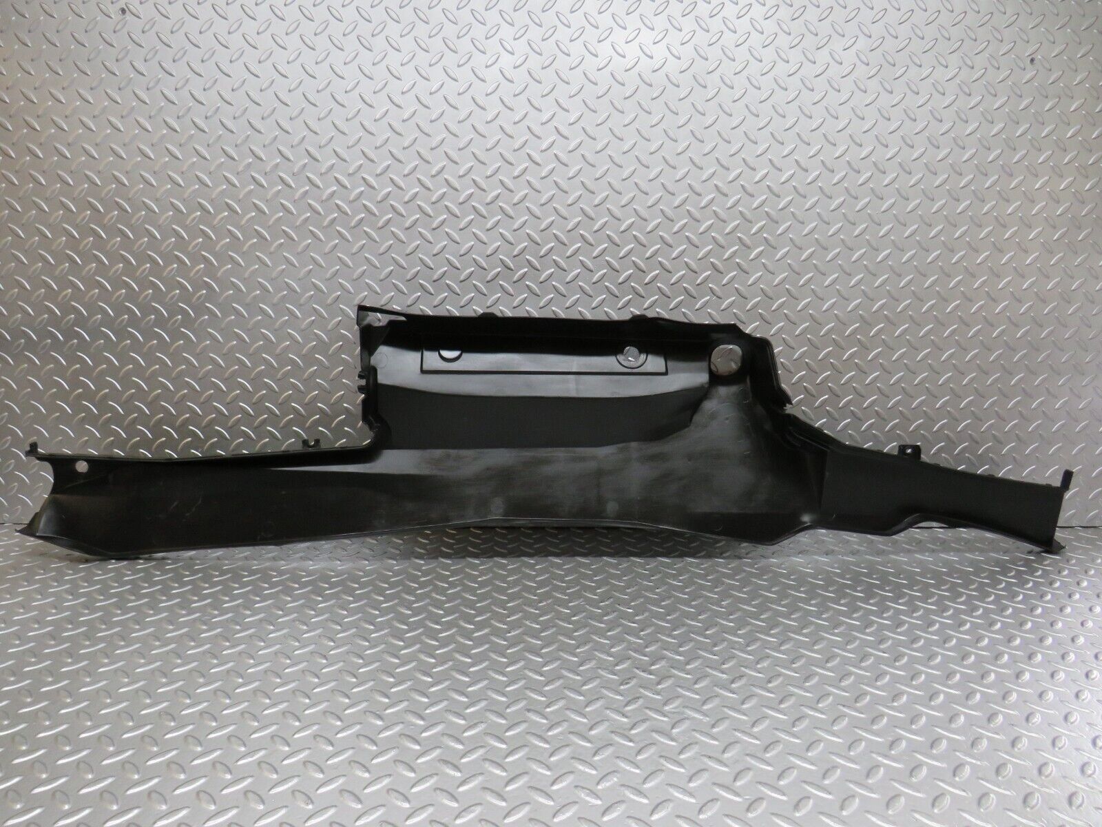 24792 Mercedes-Benz W140 S320 Engine Bay Water Tank Cover 1408300767