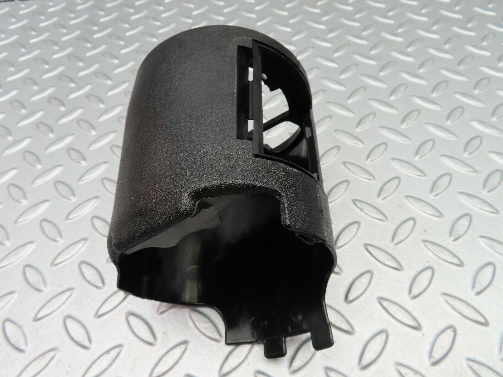 5652 Mercedes-Benz W123 200 Steering Column Surround Cover 1234621923