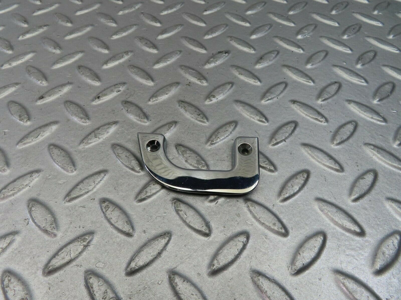 9059 Mercedes-Benz W115 Right Interior Chrome Door Latch Trim