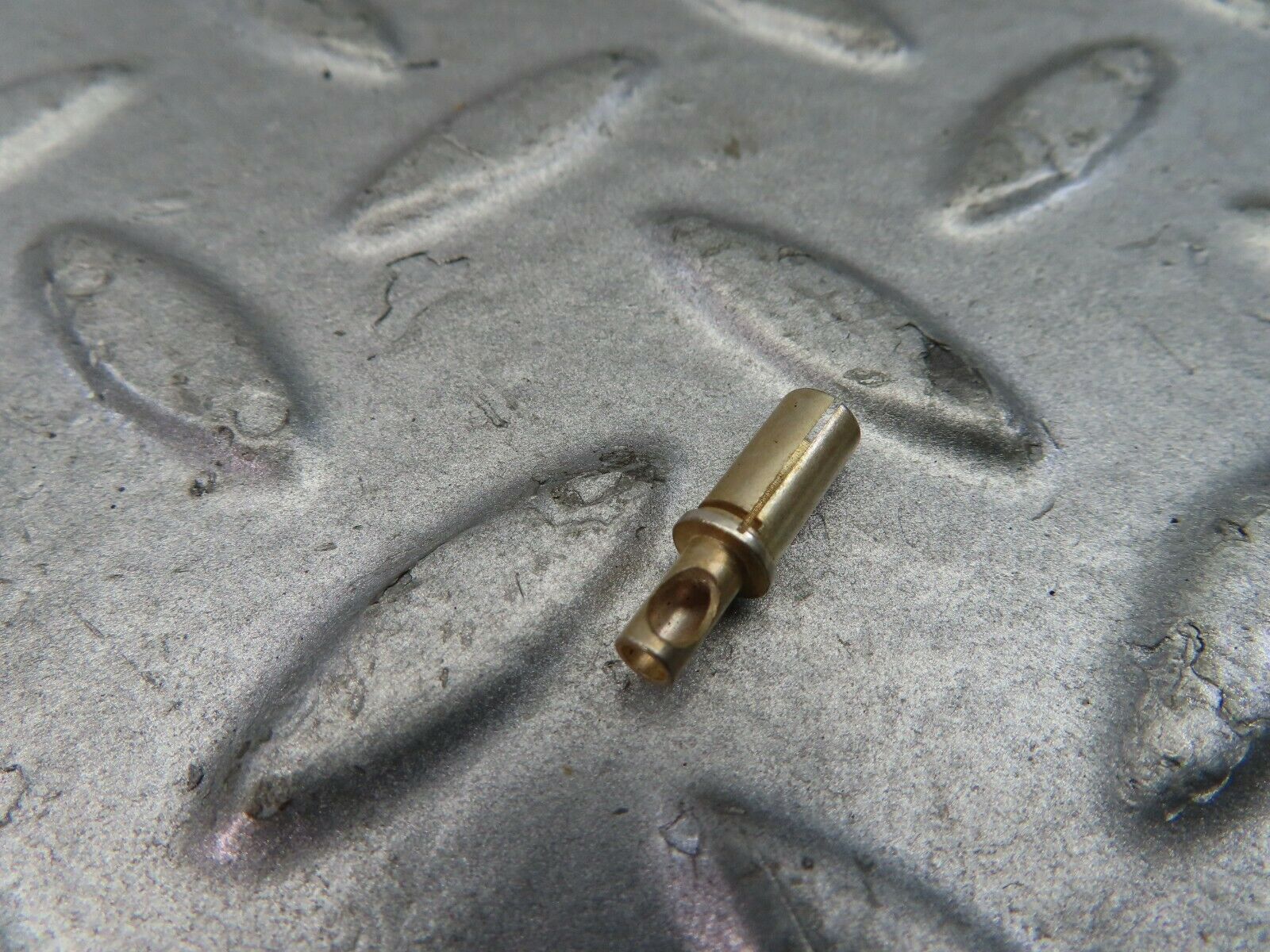 9217 Mercedes-Benz W114 Carburettor Float Chamber Ventilation Valve