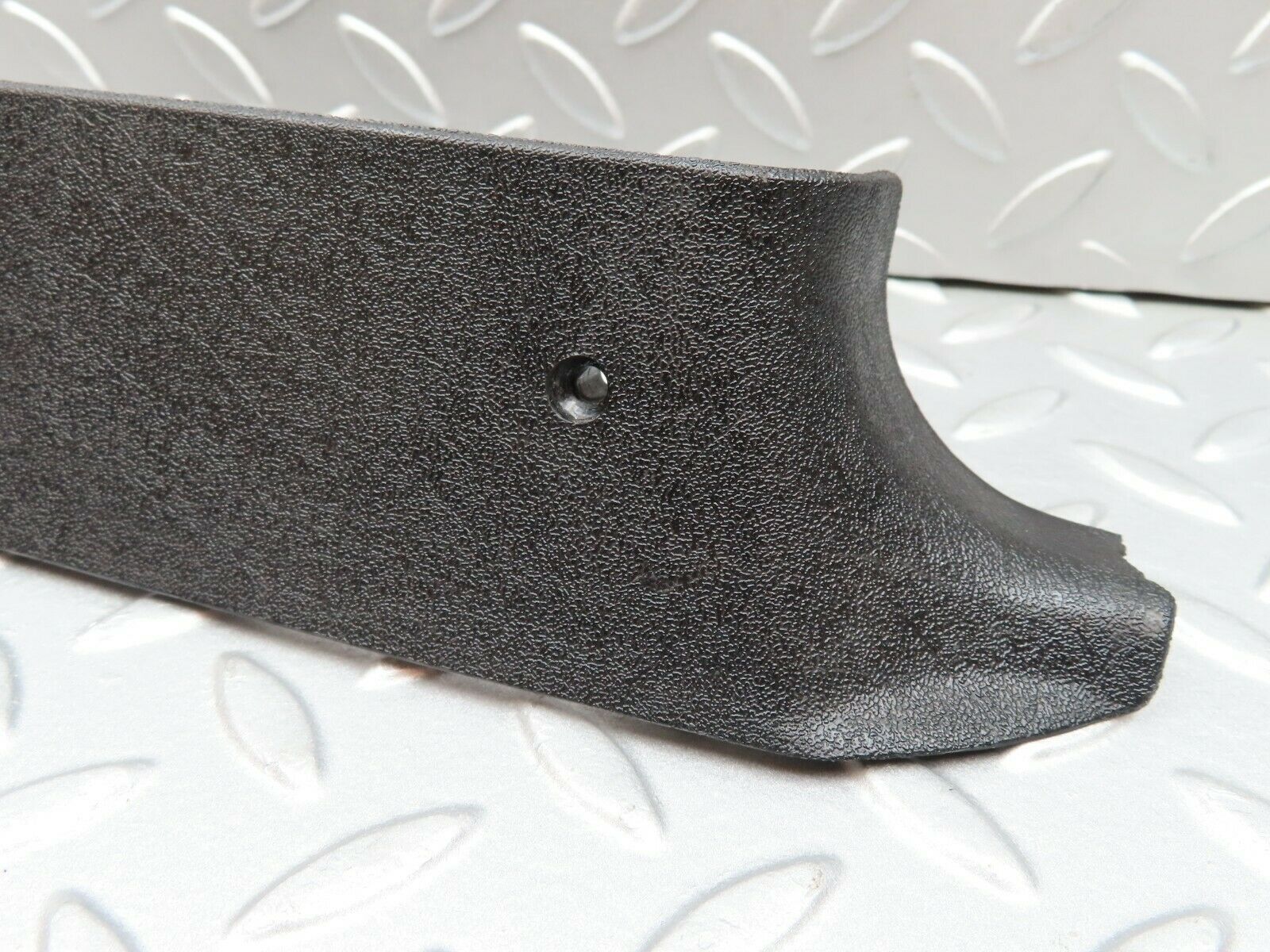 3757 Mercedes-Benz S123 200T Wagon B Pillar Lower Cover Trim Right 1236922222