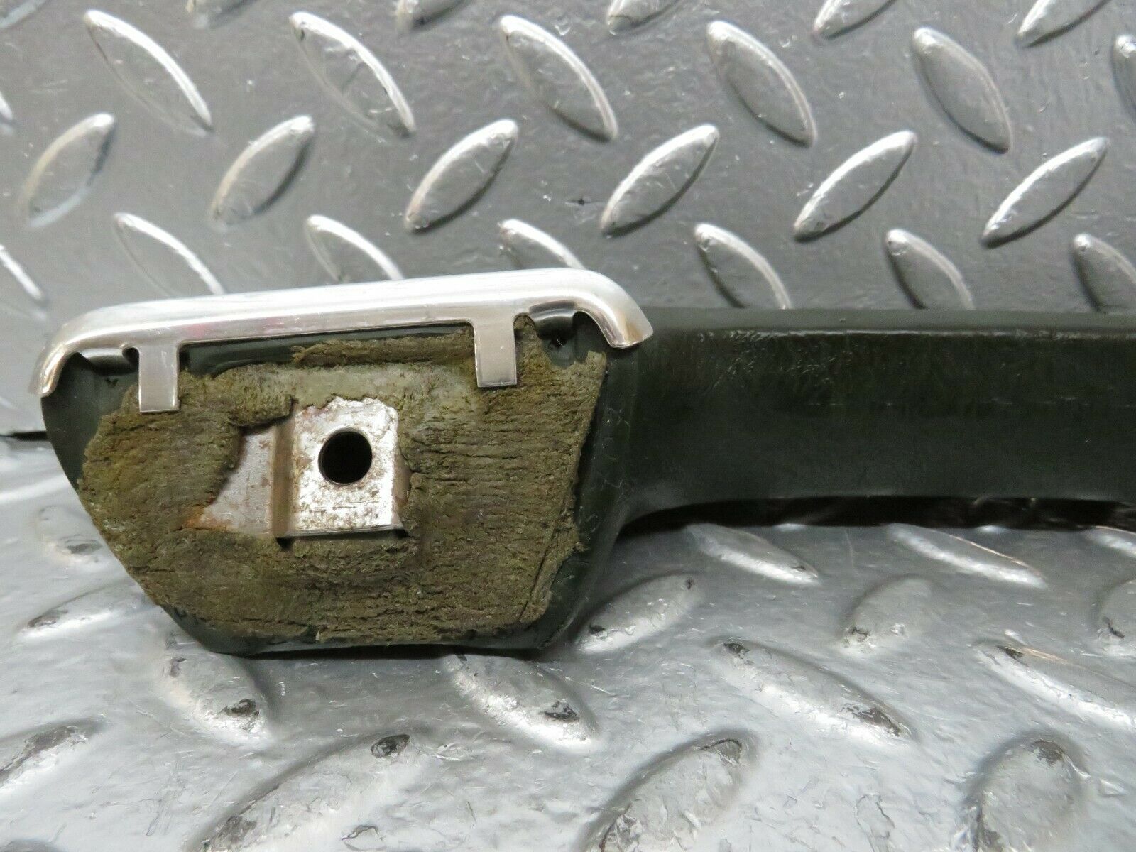23701 Mercedes-Benz W123 Rear Left Interior Door Handle Green 1239701901