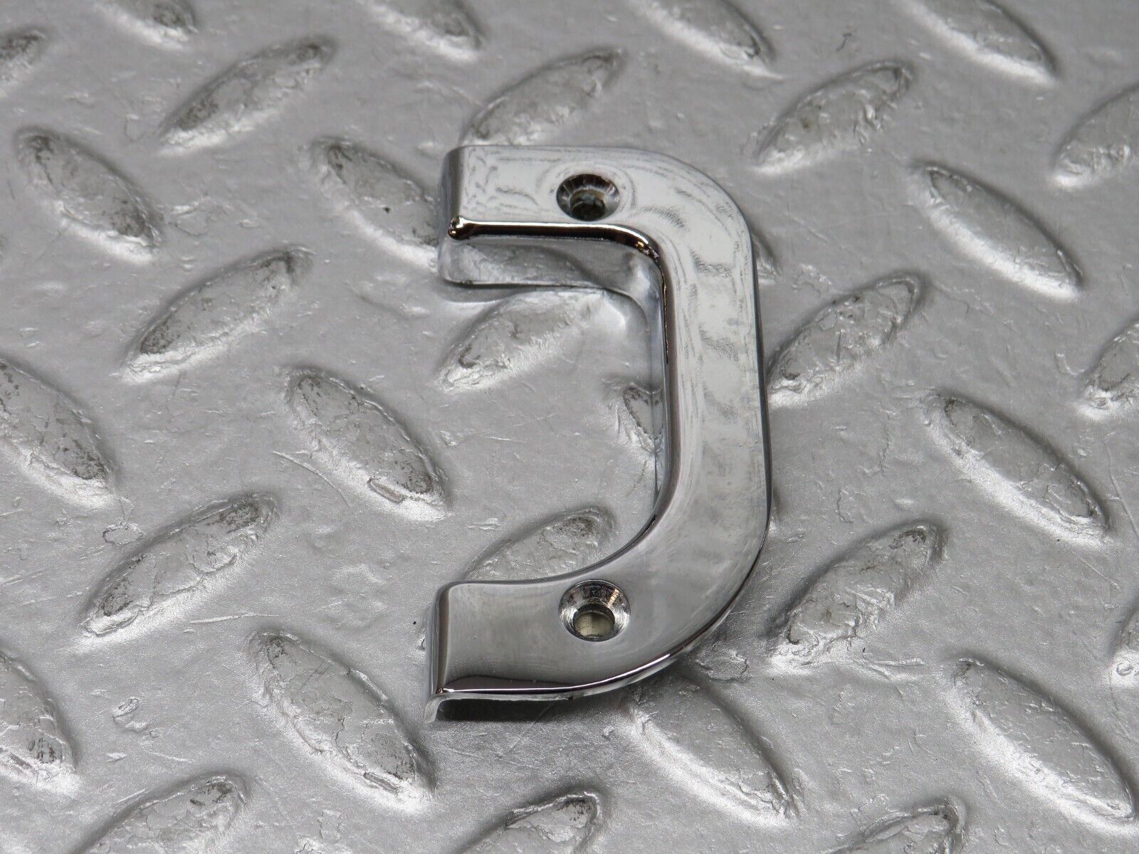 36095 Mercedes-Benz W126 420SE Interior Chrome Door Latch Right 1237230224