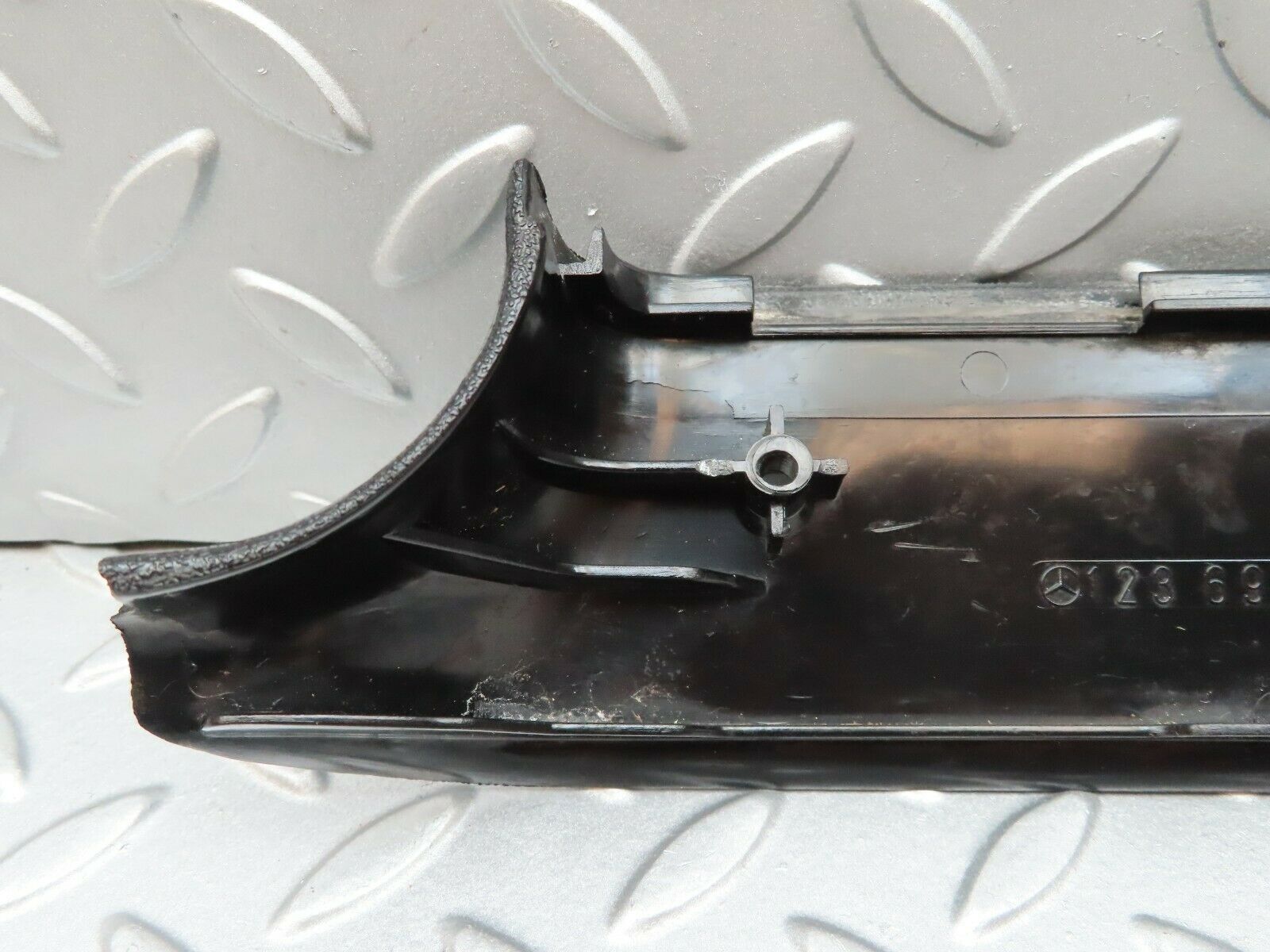 3757 Mercedes-Benz S123 200T Wagon B Pillar Lower Cover Trim Right 1236922222