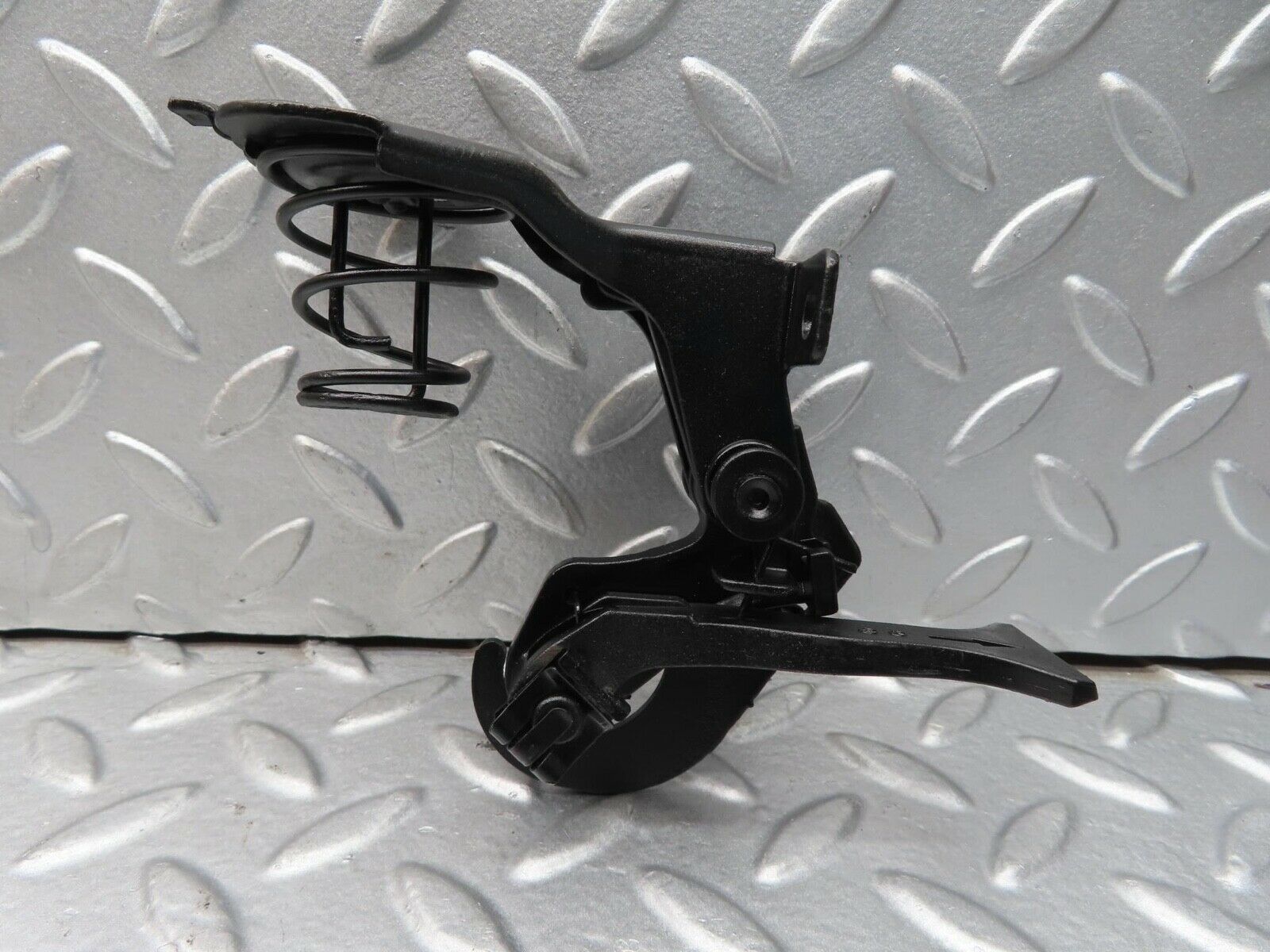 15099 Mercedes-Benz W140 S320 Bonnet Safety Latch