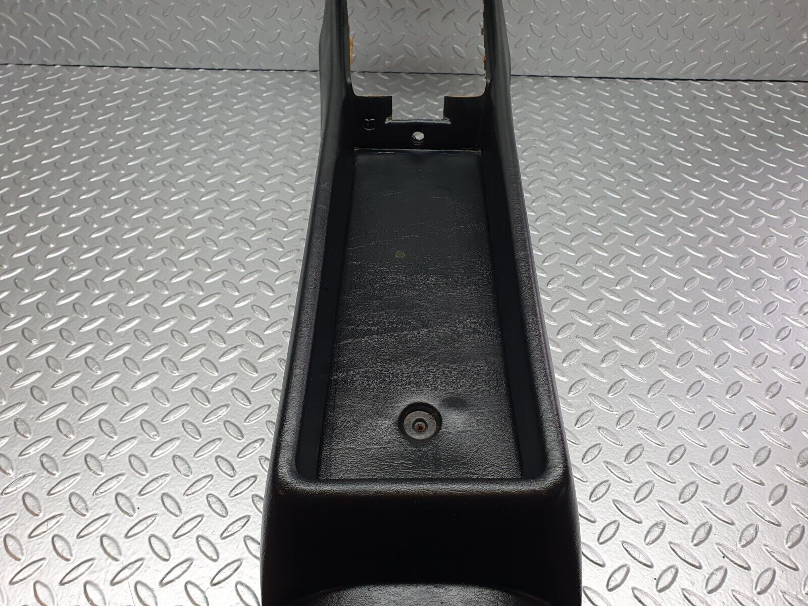 40812 Mercedes-Benz W123 300D Centre Console Black