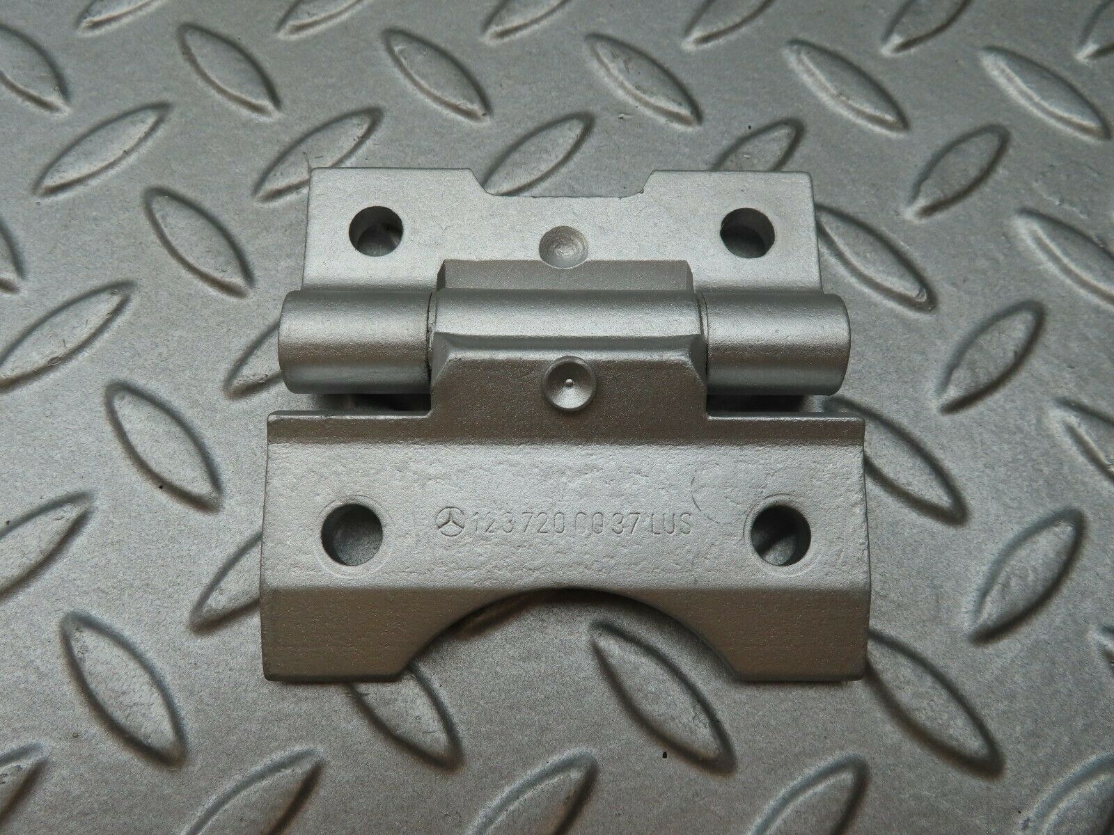 4494 Mercedes-Benz W123 230E Door Hinge 1237200037